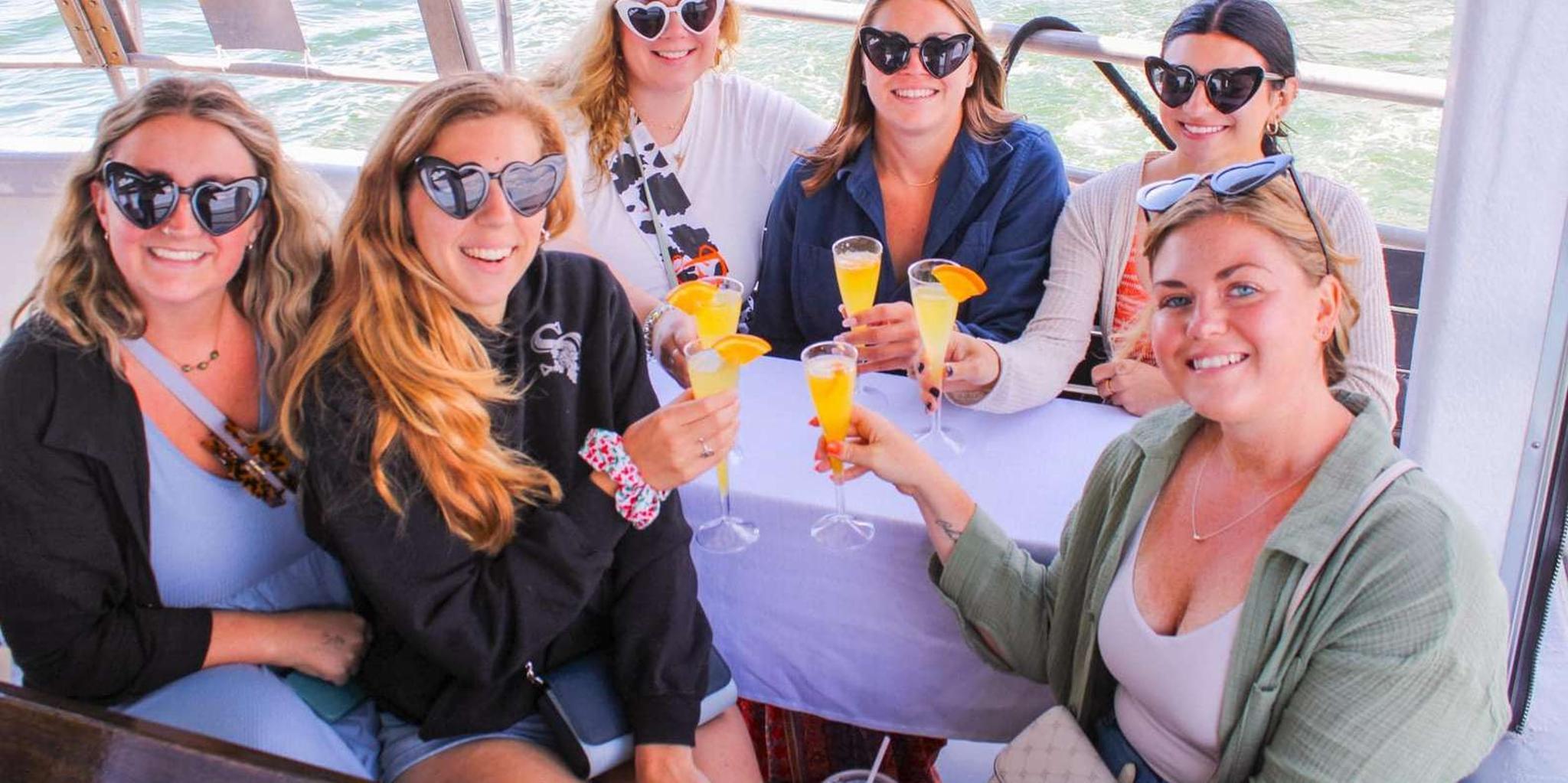 Plymouth Party Cruise with Drinks and Music 2 hr - Image 5