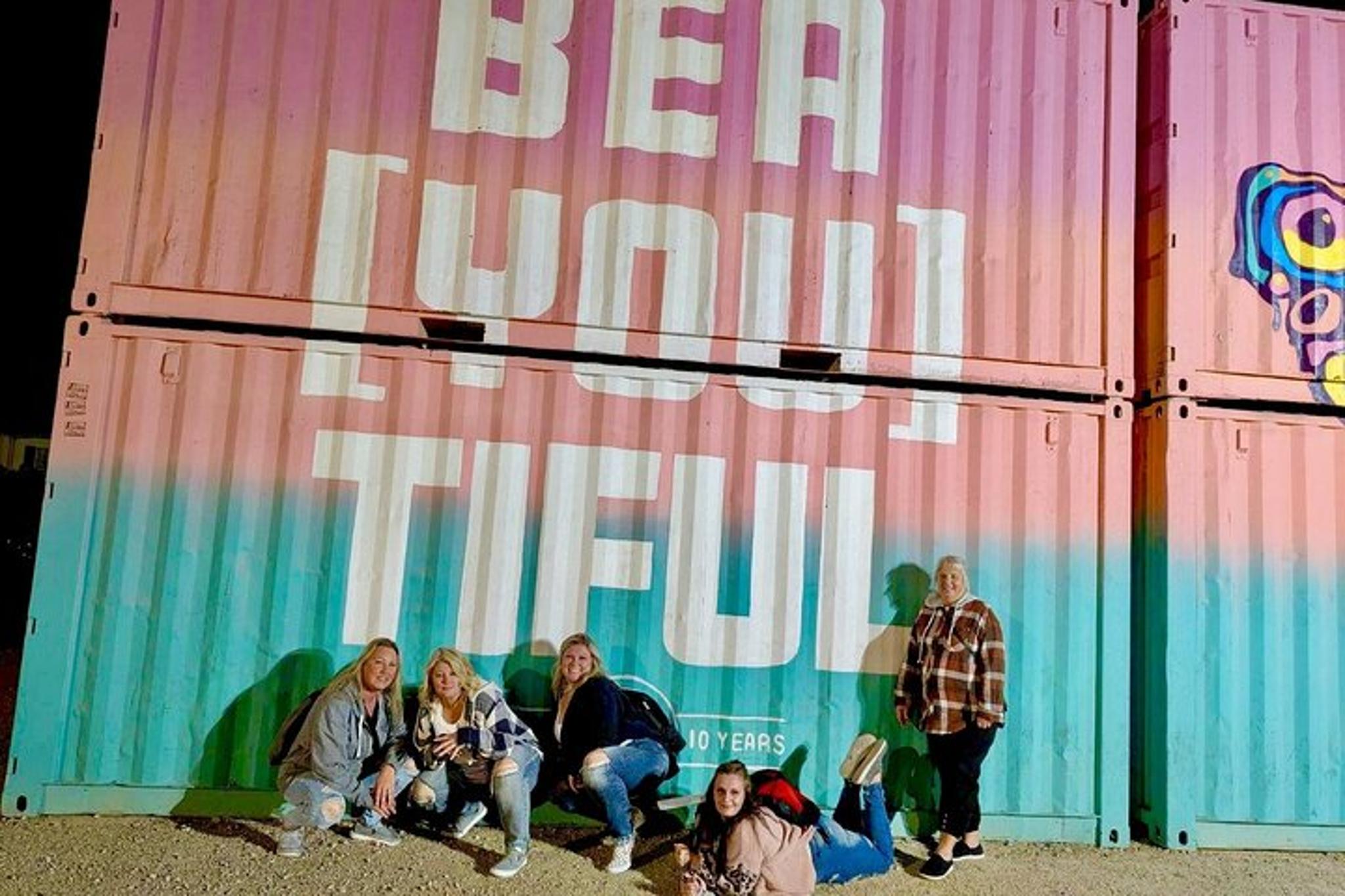 Las Vegas Limo Tour with Meal Experience - Image 6