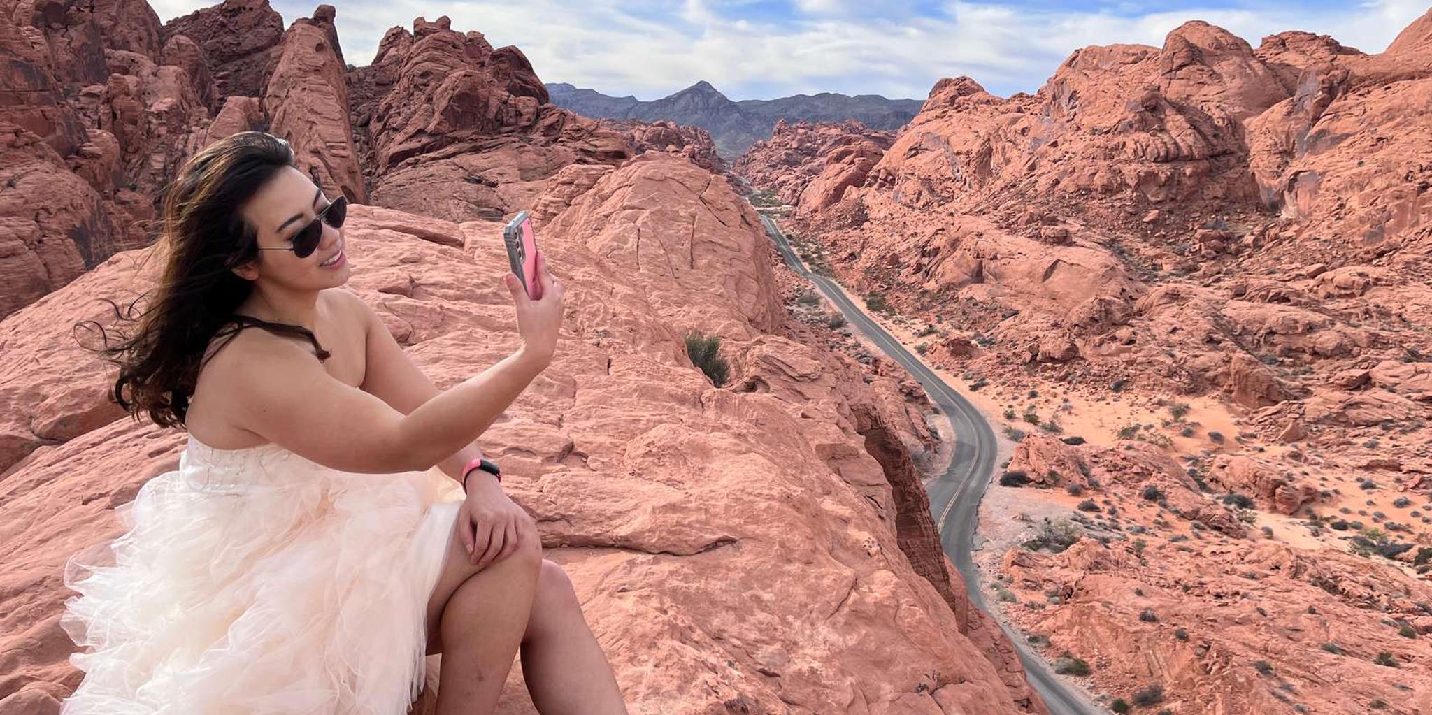 Las Vegas Valley of Fire and Red Rock Canyon Tour - Image 5