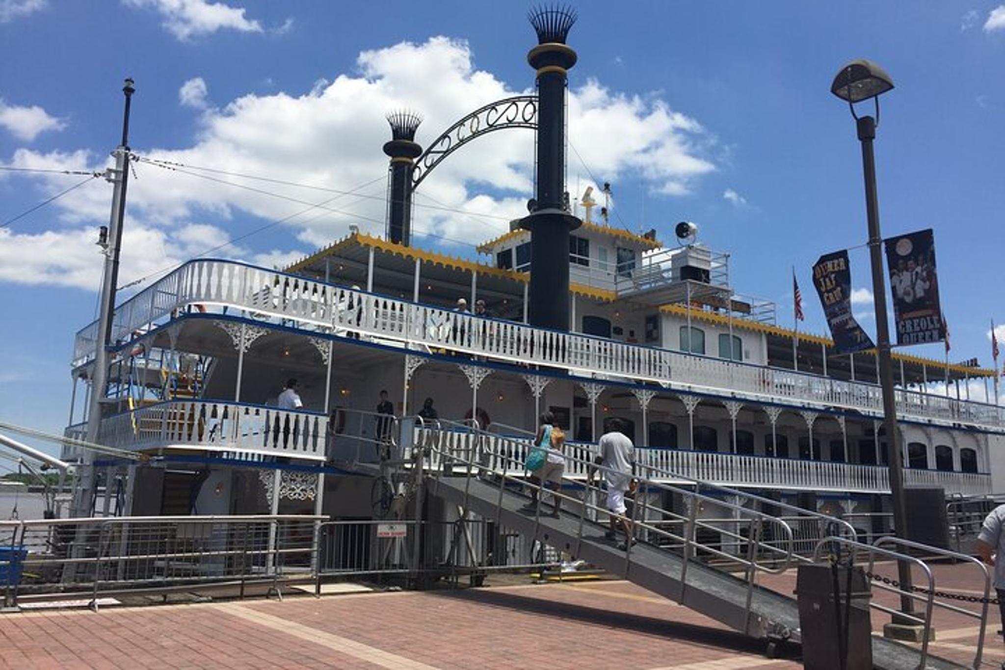 New Orleans Tour Pass: Bus, Cruise, Walking - Image 4