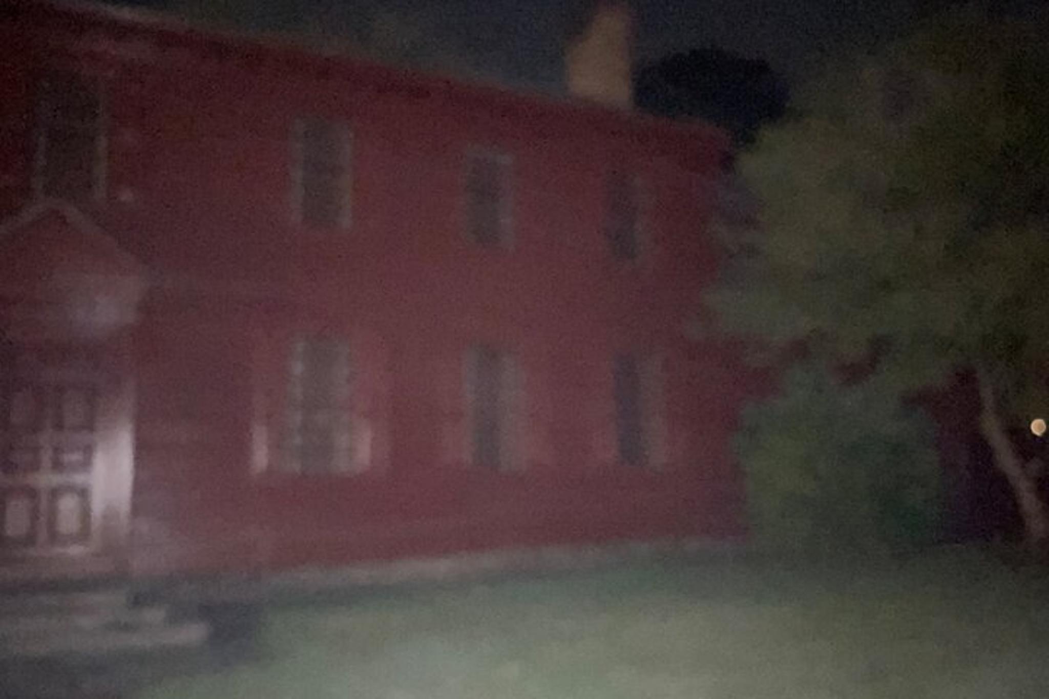 Williamsburg Murder Tour and Pub Crawl - Image 6