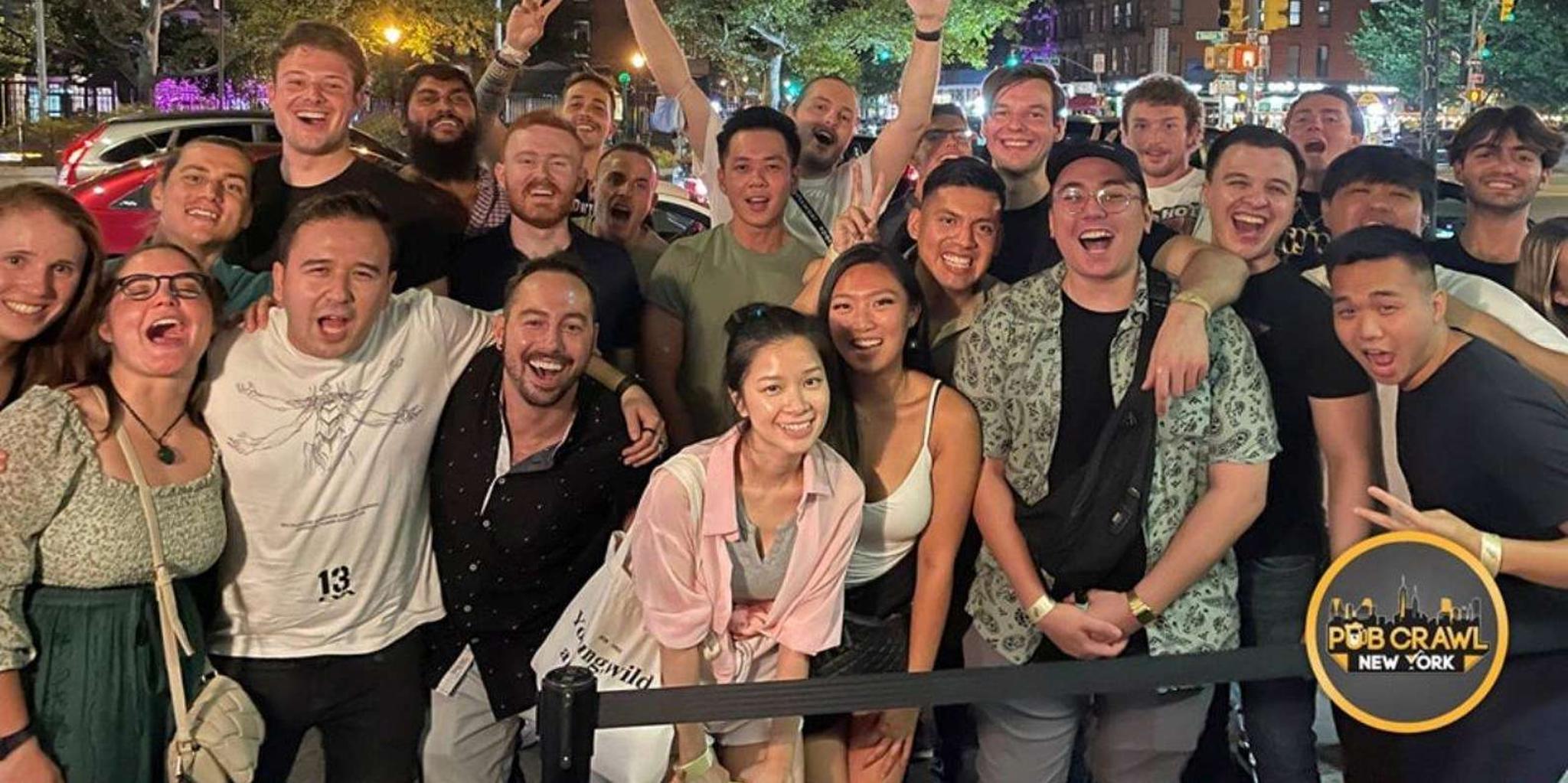 New York City Pub Crawl and Rooftop Clubbing - Image 6