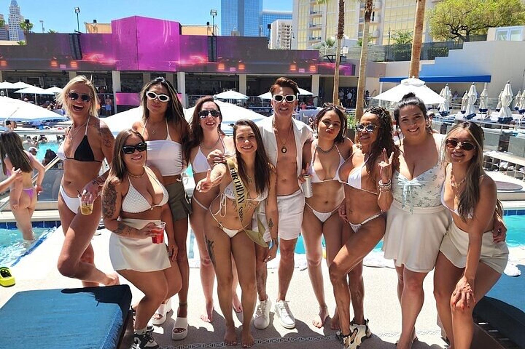 Las Vegas Pool Party Experience with VIP Host - Image 4
