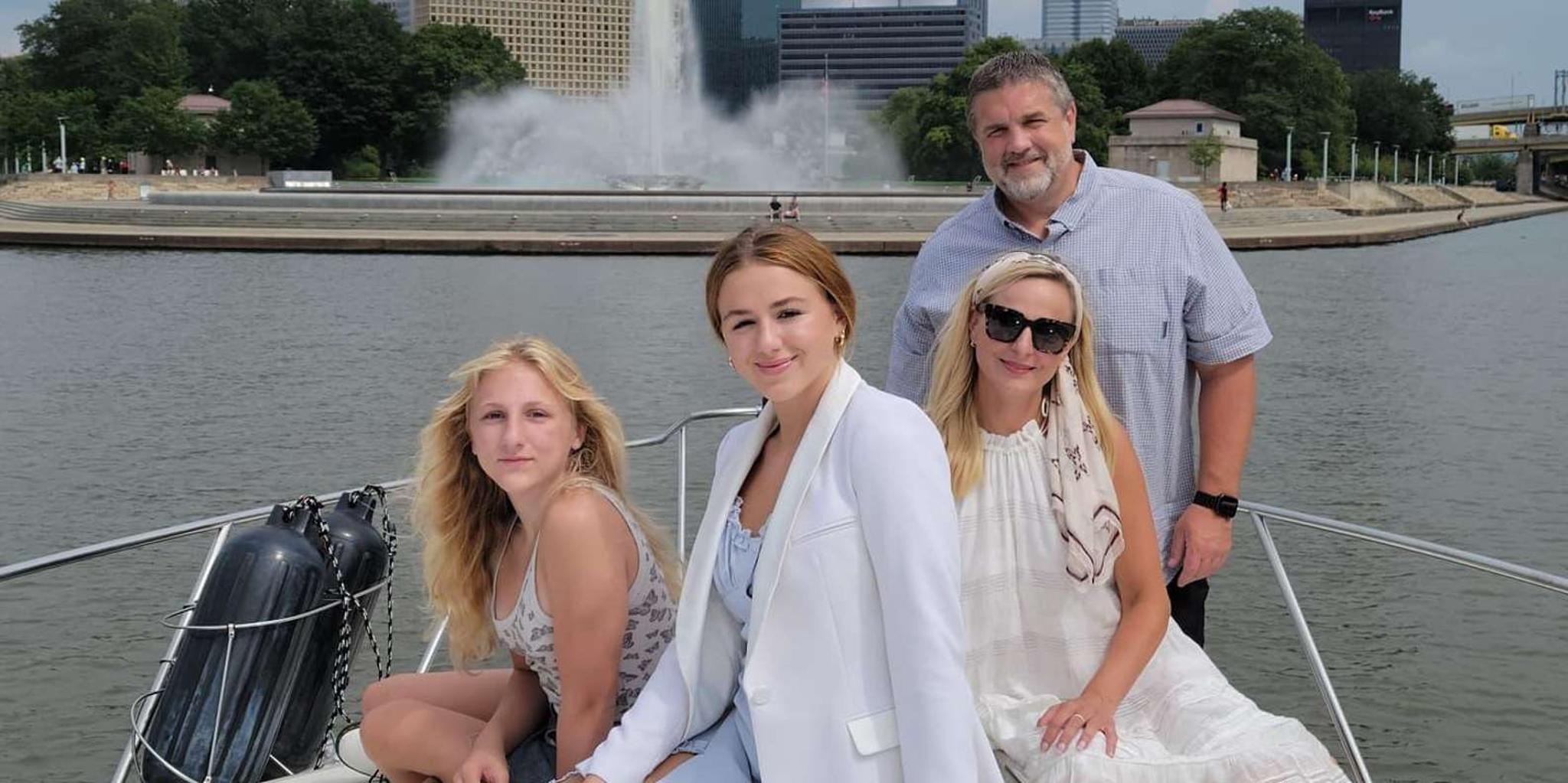 Pittsburgh Private Yacht River Cruise - Image 3