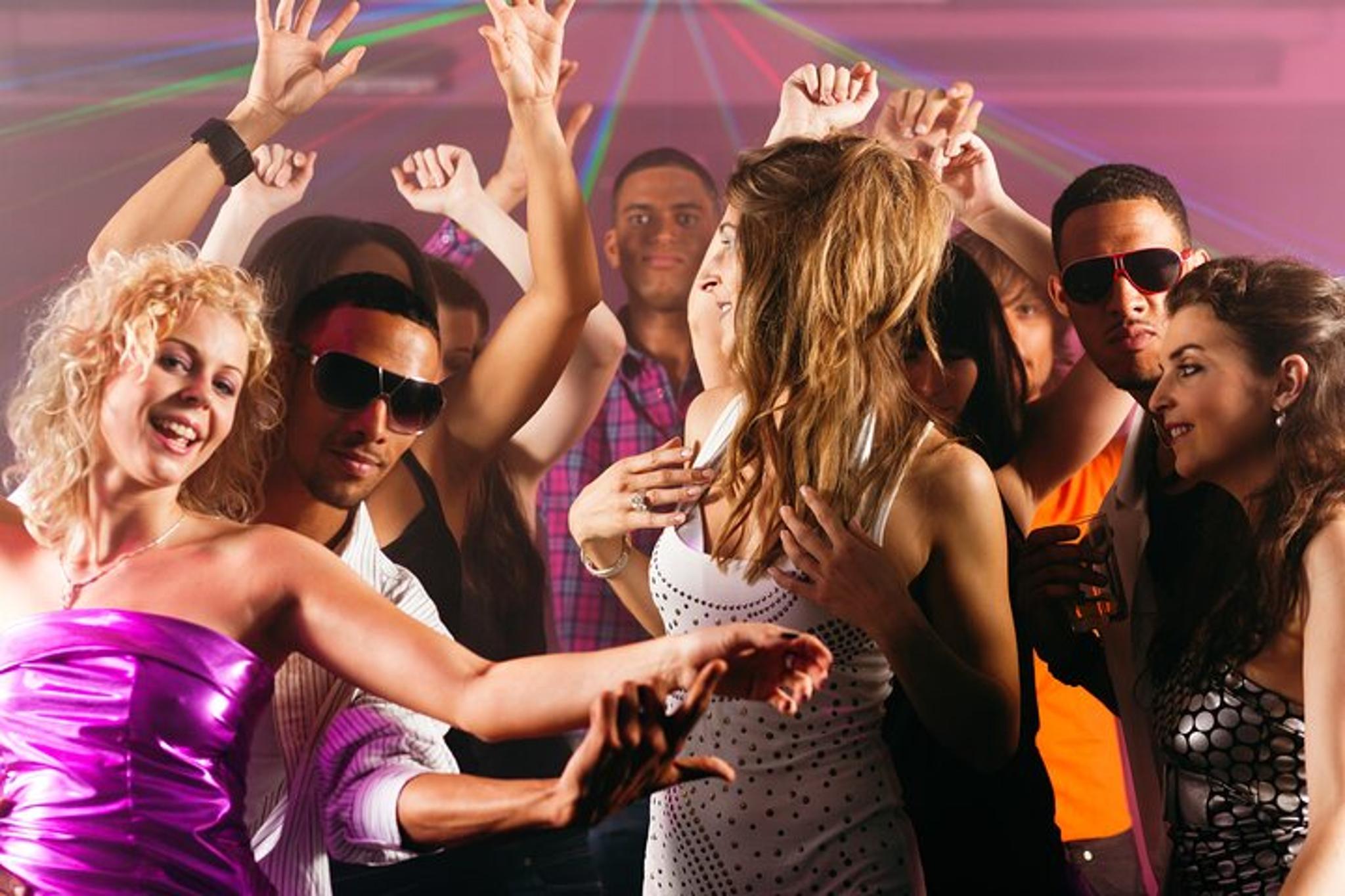 Miami Nightclub Cruise with Open Bar - Image 3