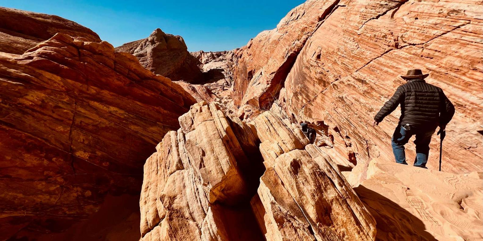 Las Vegas Valley of Fire Small Group Tour - Image 6