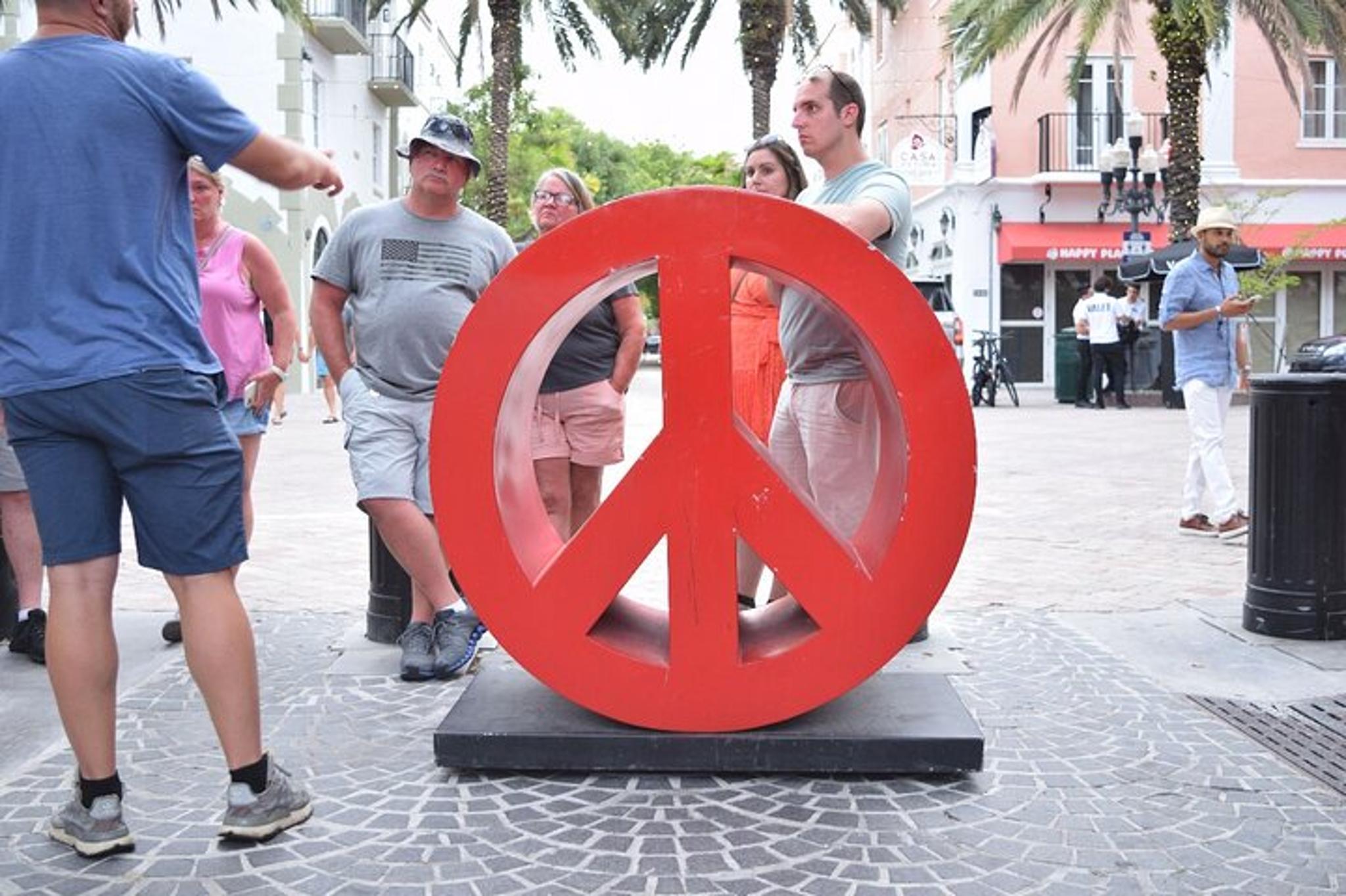 Miami Beach Food and Art Deco Walking Tour - Image 6