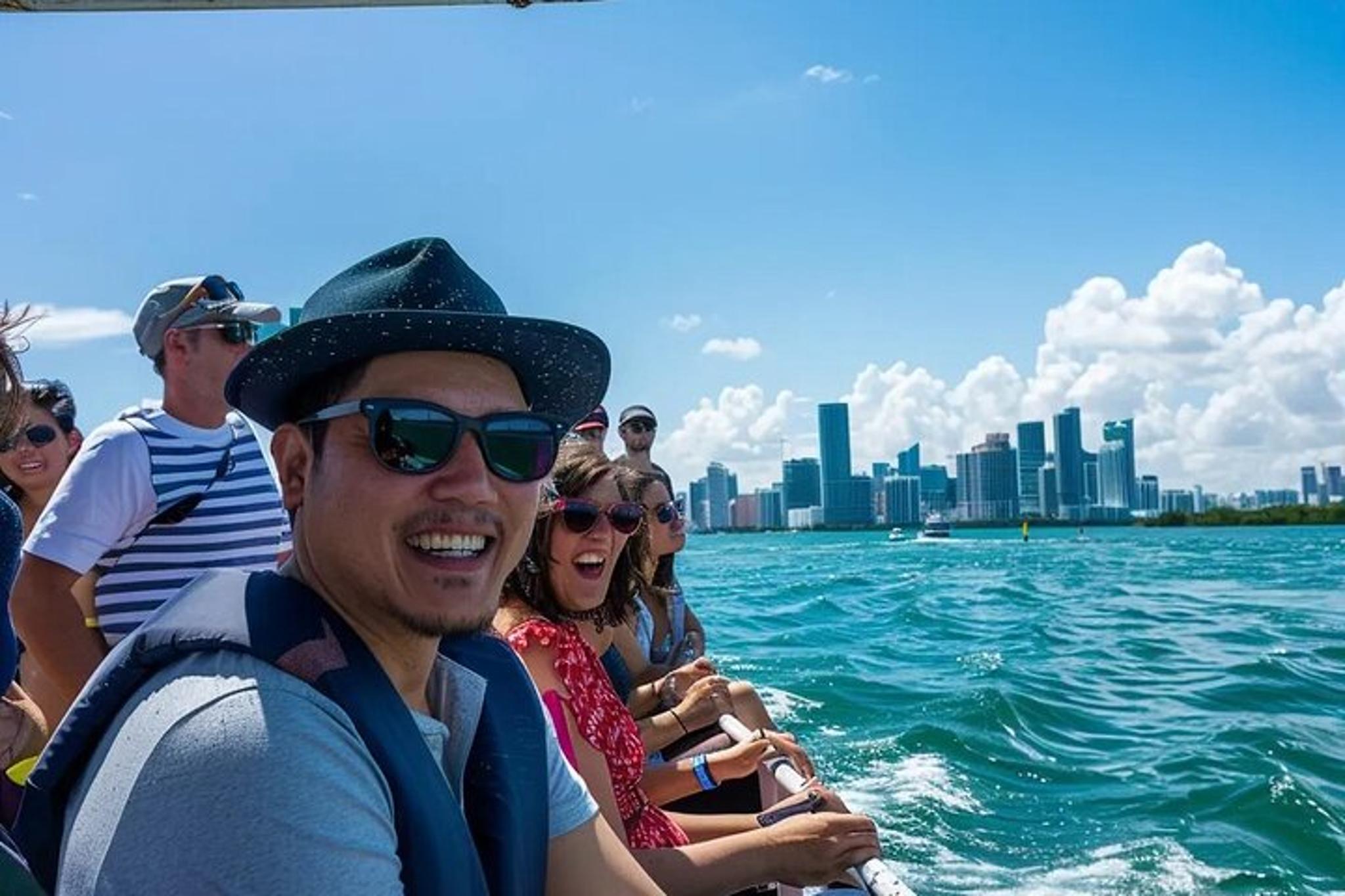Miami Boat Tour Celebrity Homes & Mansions 90 min - Image 6