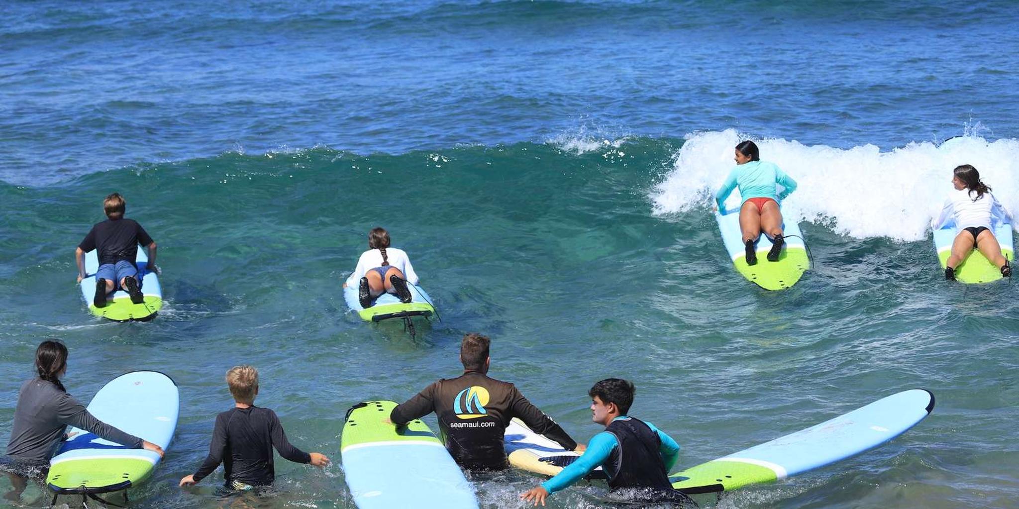 Kaanapali Beach Group Surf Lesson - Image 5