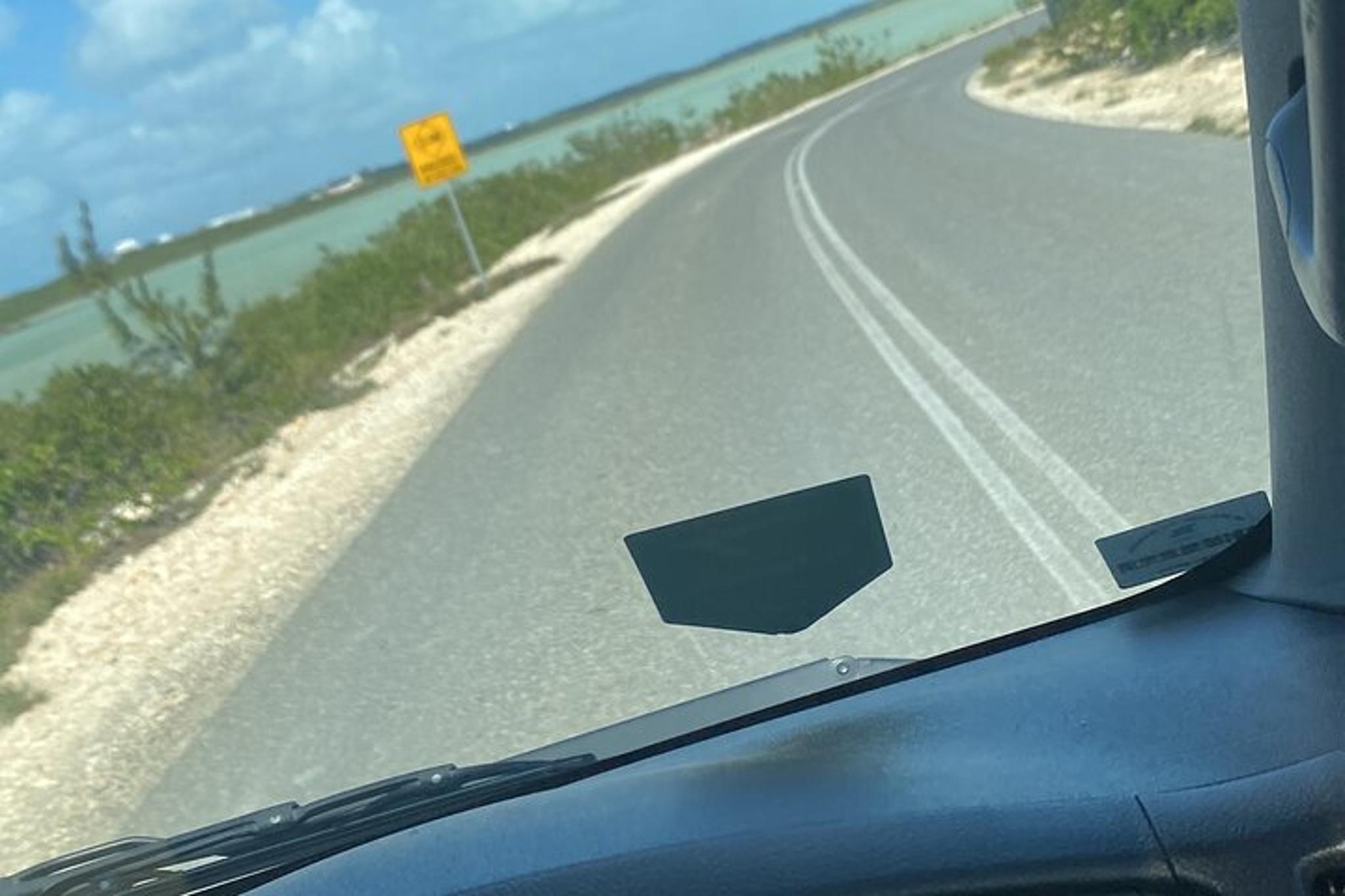 Providenciales Mini Bus Tour - Image 1