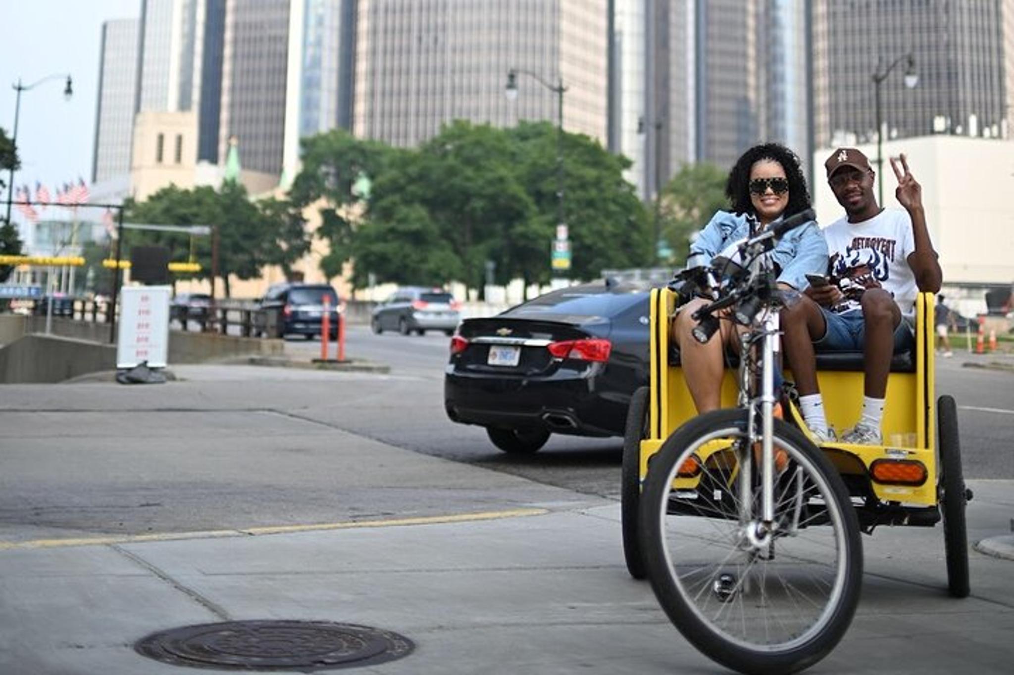 Detroit Pedicab Tour - Image 3