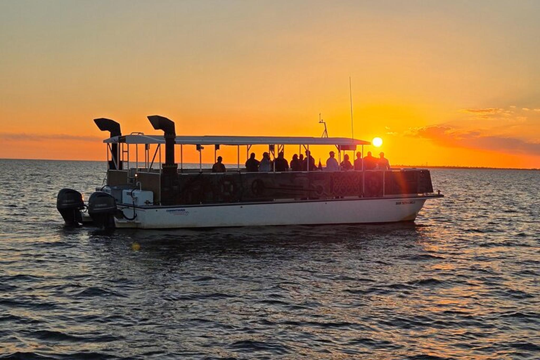 Fort Myers Beach Sunset Dolphin Cruise - Image 3