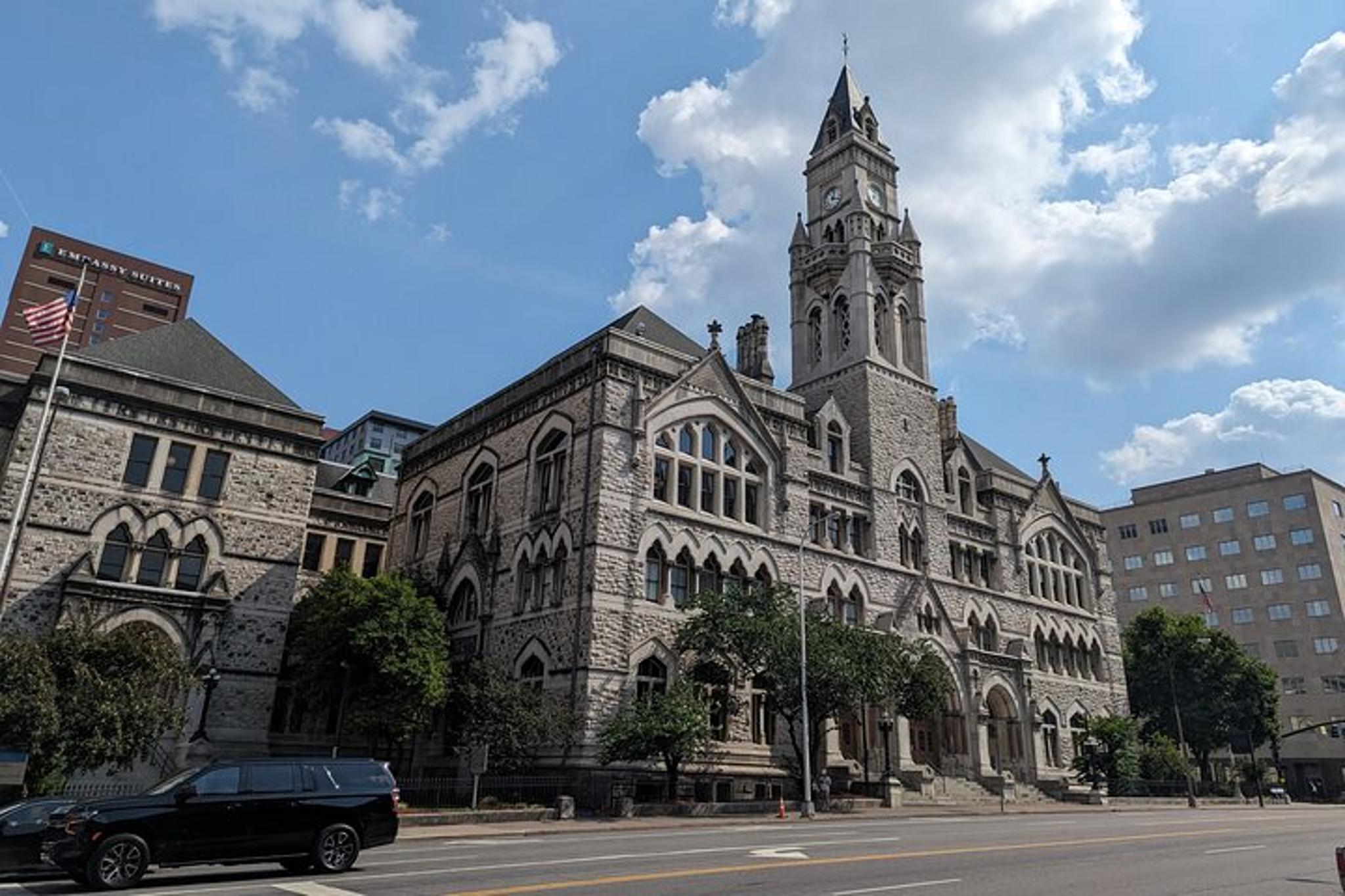 Knoxville Scavenger Hunt Walking Tour