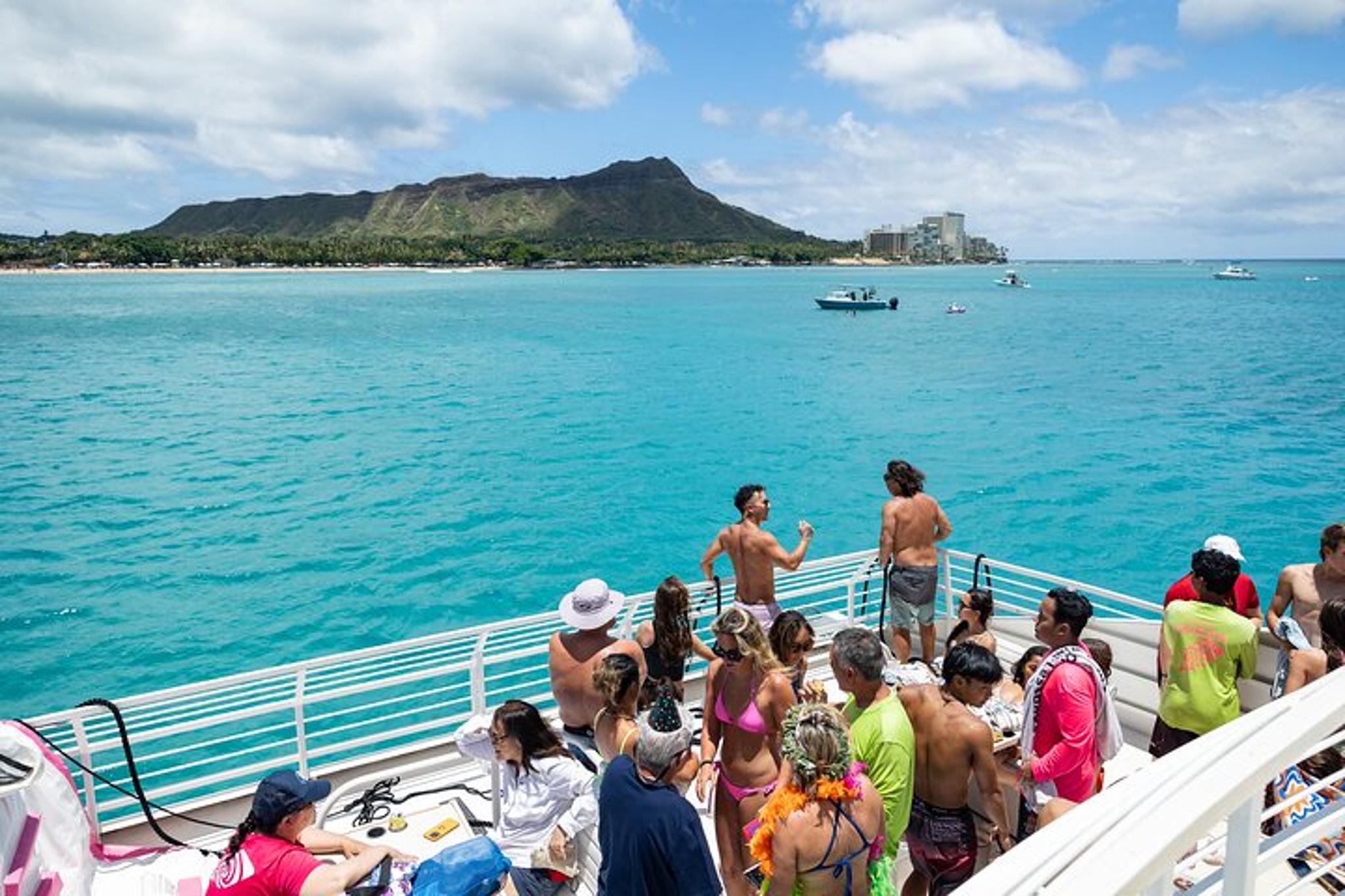 Waikiki Sunset Whale Watching Cruise 2 hr - Image 5