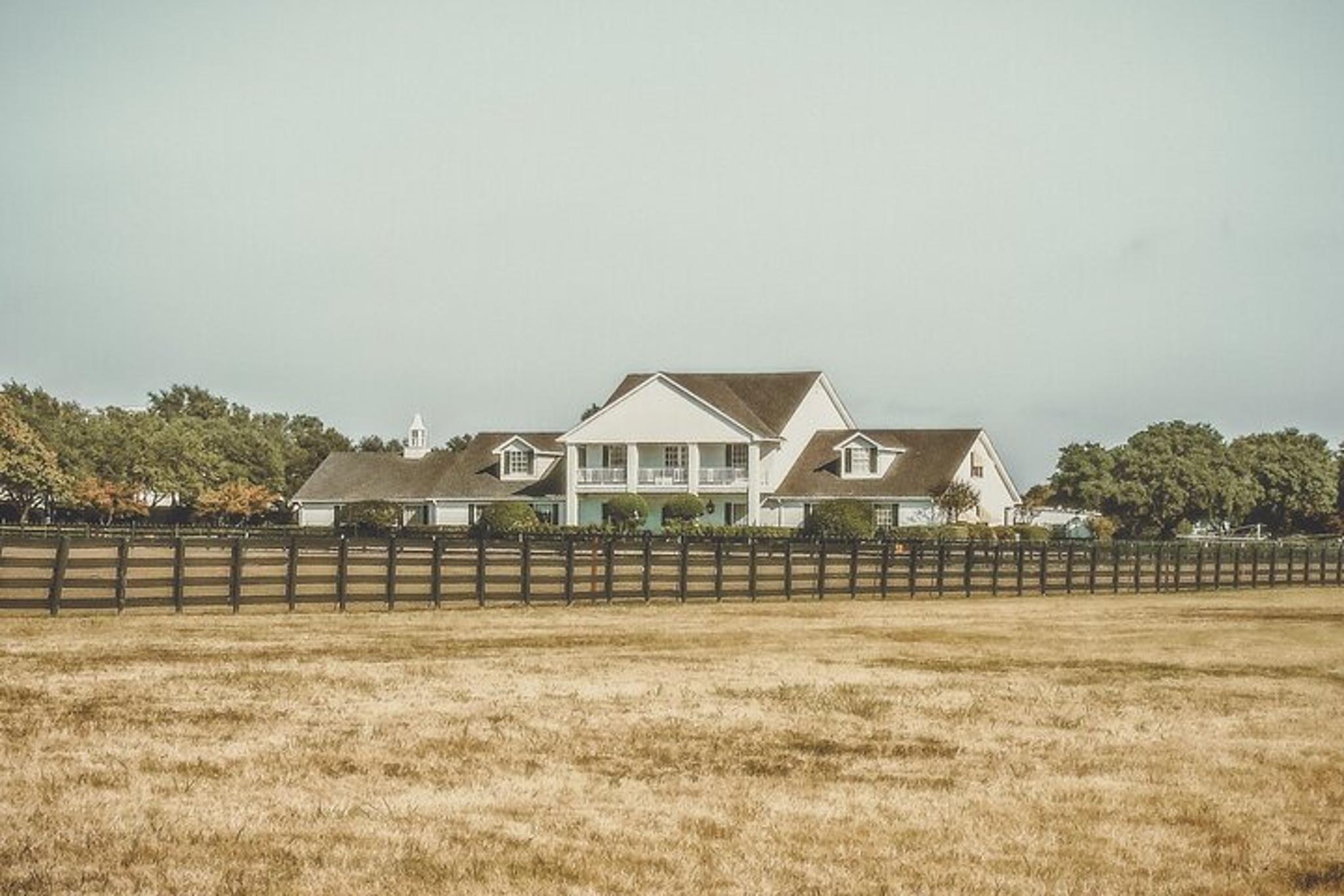 Dallas Southfork Ranch Limousine Tour - Image 5