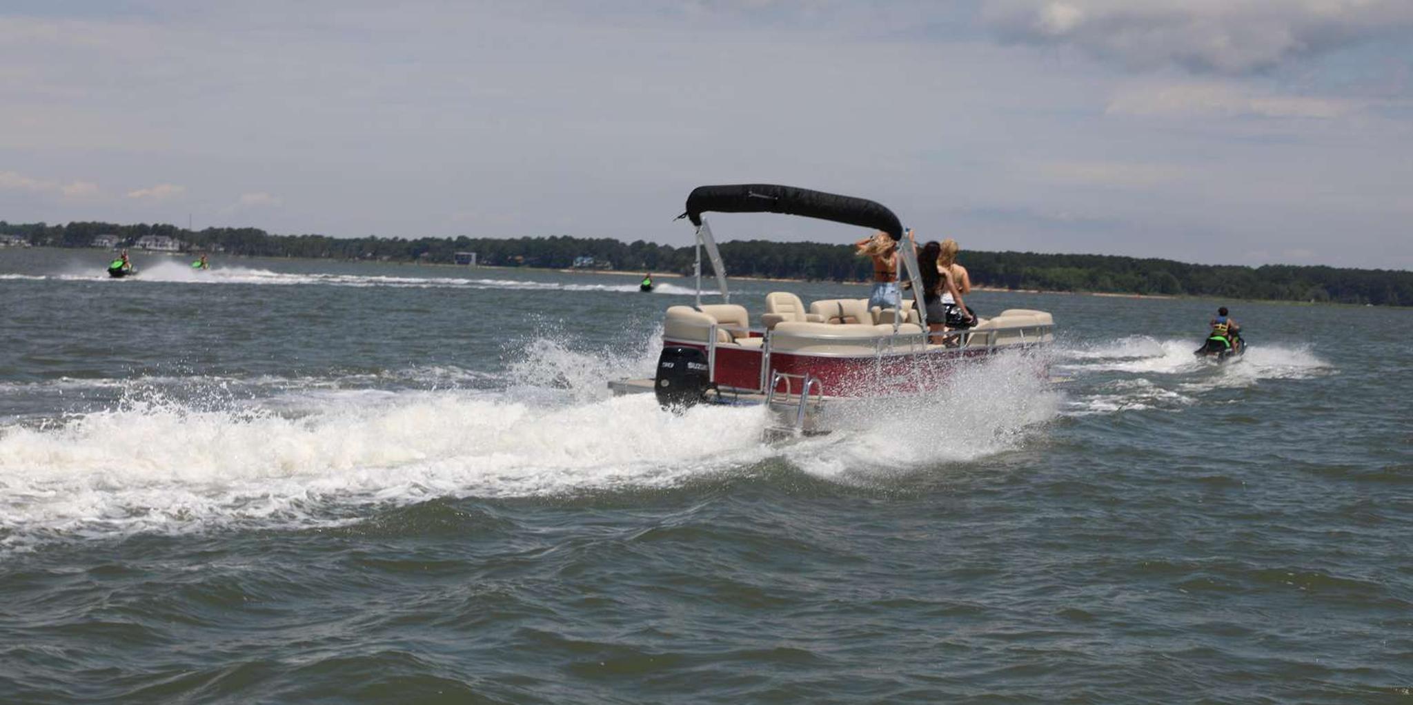 Chincoteague Island Pontoon Boat Rental - Image 4