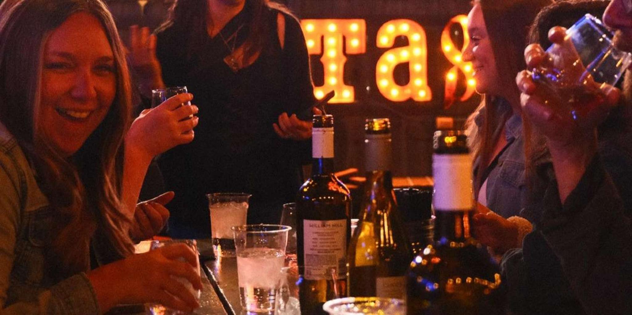 Los Angeles True Crime Cocktail Tour - Image 4