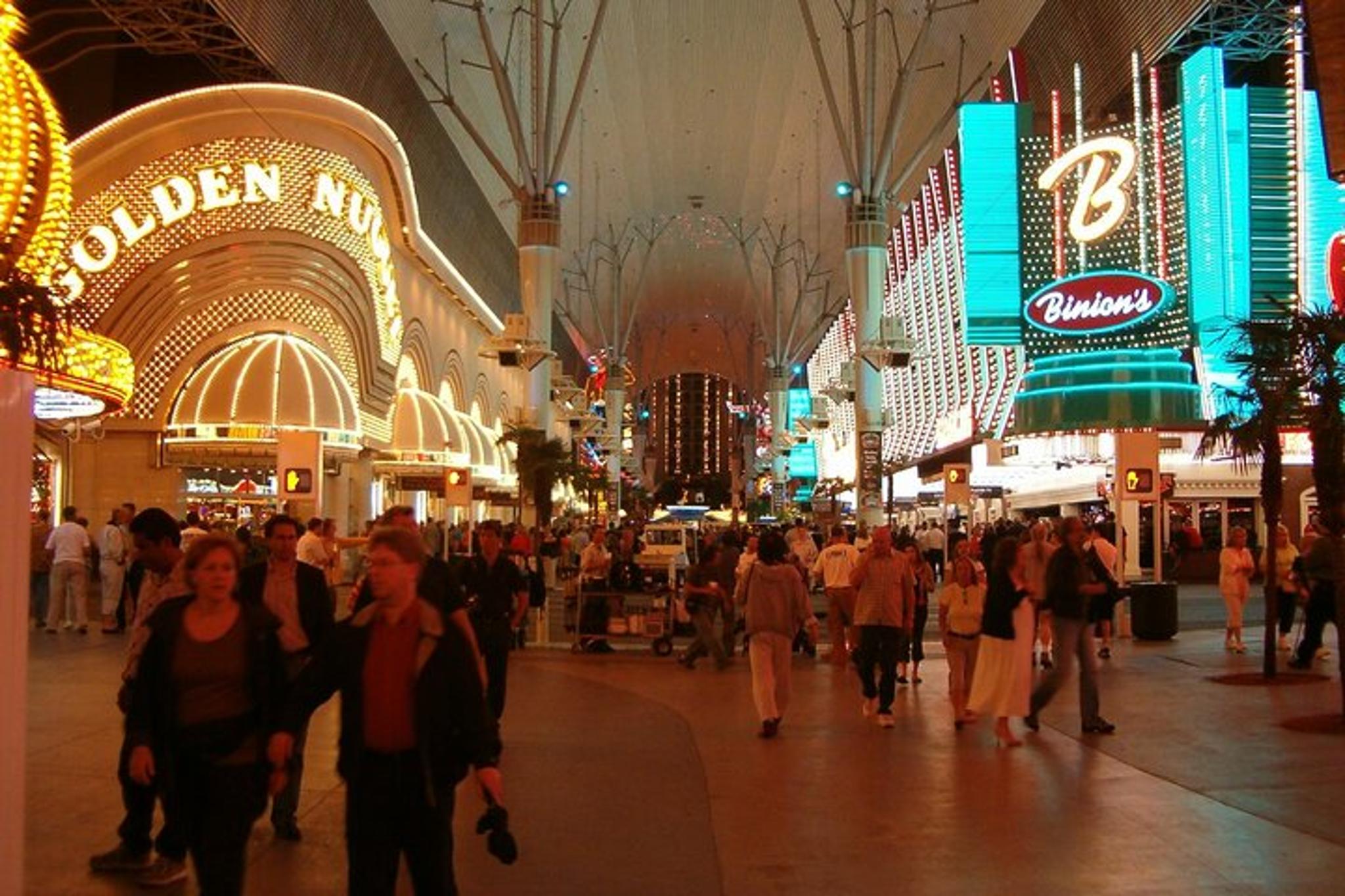 Las Vegas Ghosts and Gangsters Self-Guided Audio Tour - Image 3