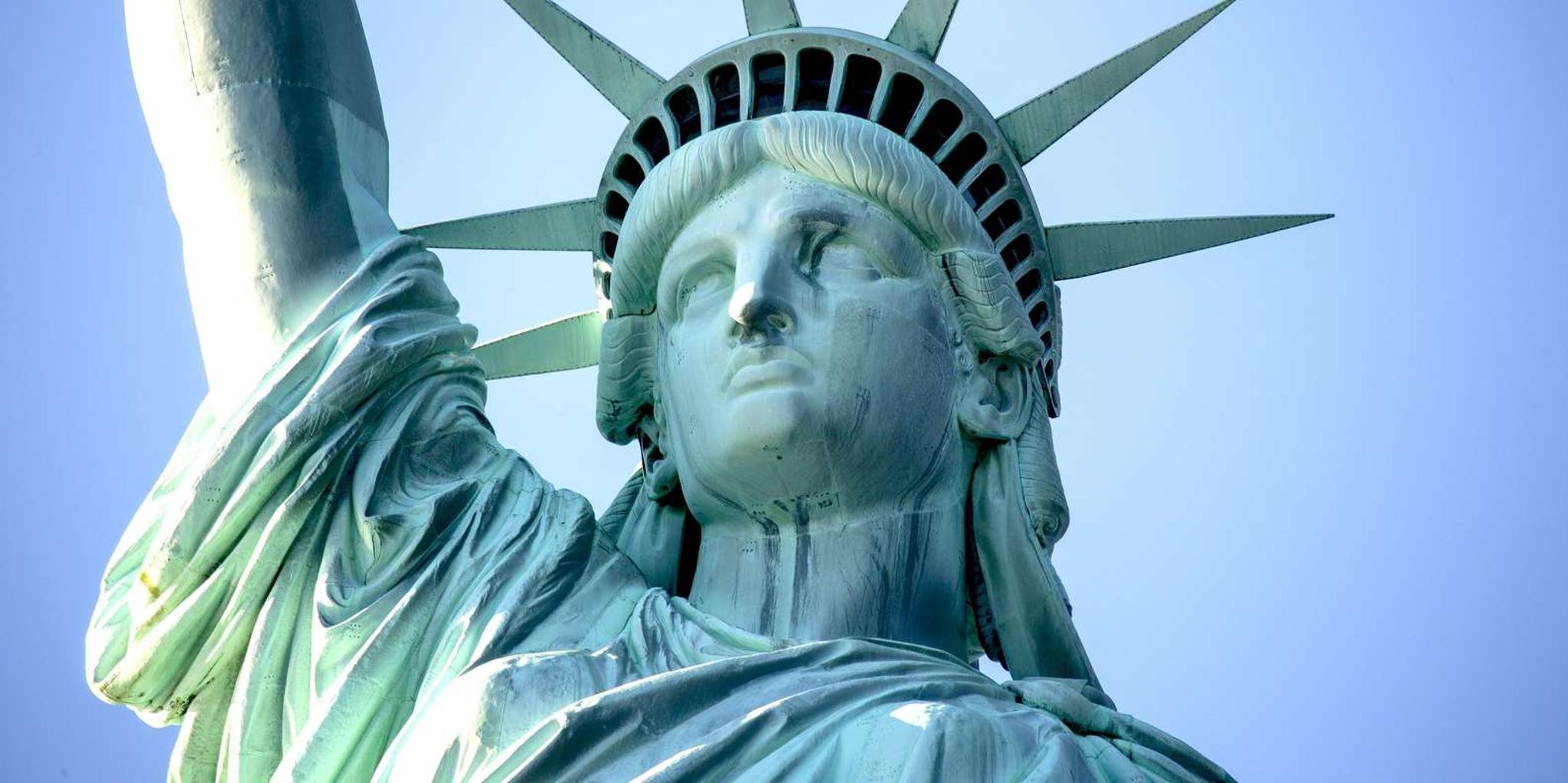 New York Statue of Liberty and Ellis Island Tour