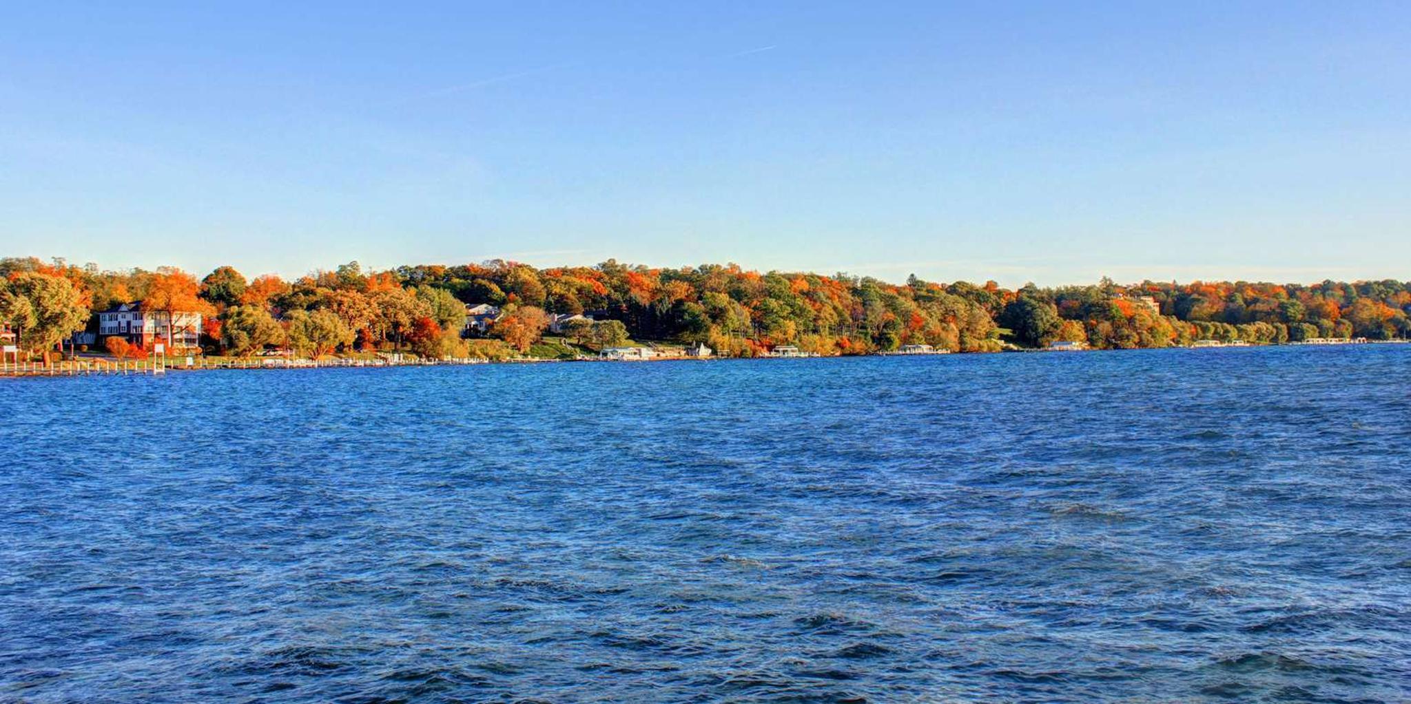 Chicago Lake Geneva and Anderson Japanese Gardens Tour - Image 4