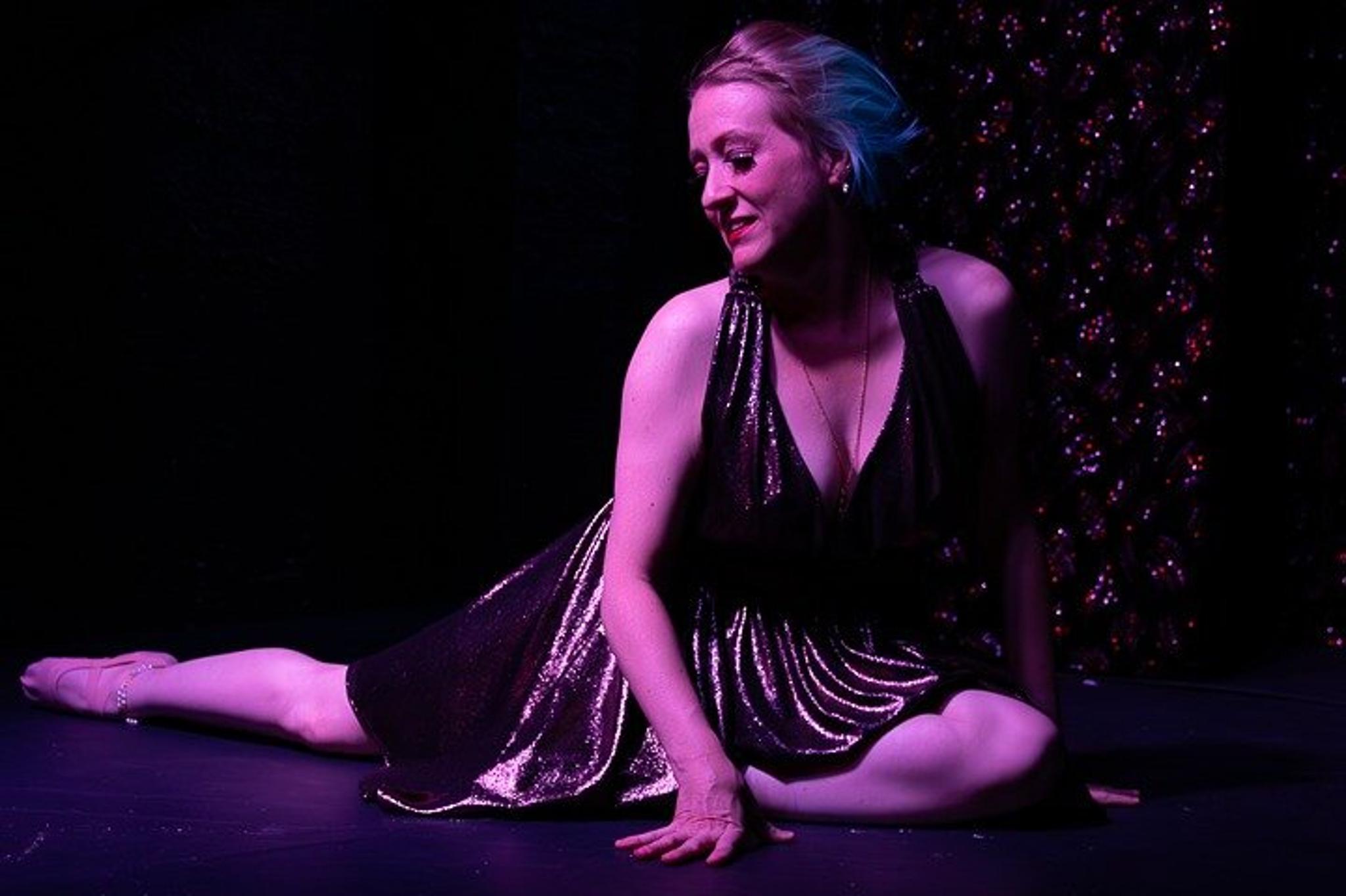 Chicago Burlesque Peep Show Ticket - Image 4