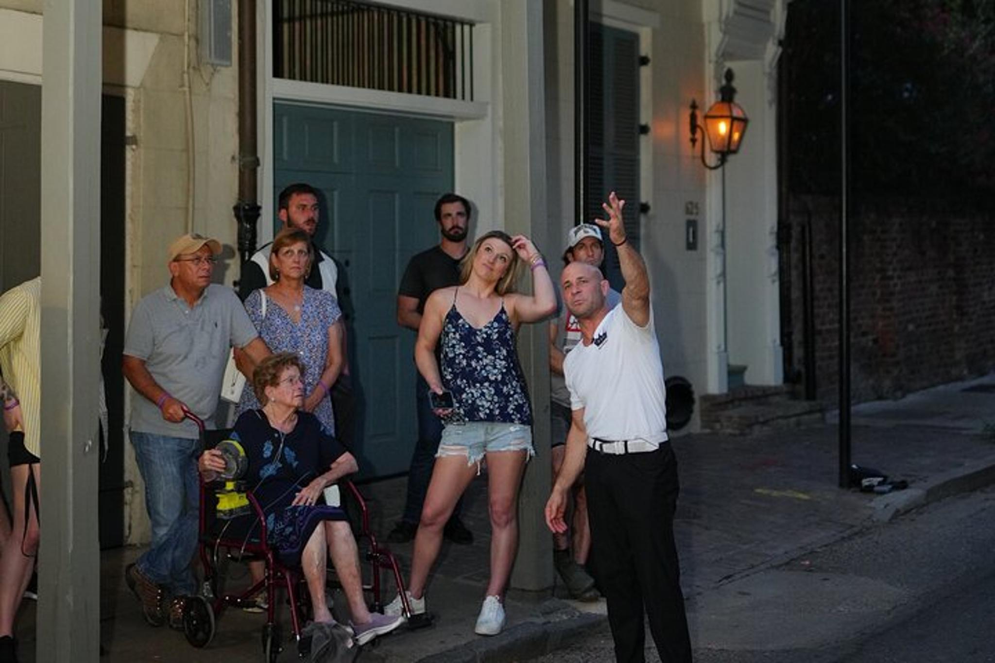 New Orleans True Crime and Ghost Walking Tour - Image 5