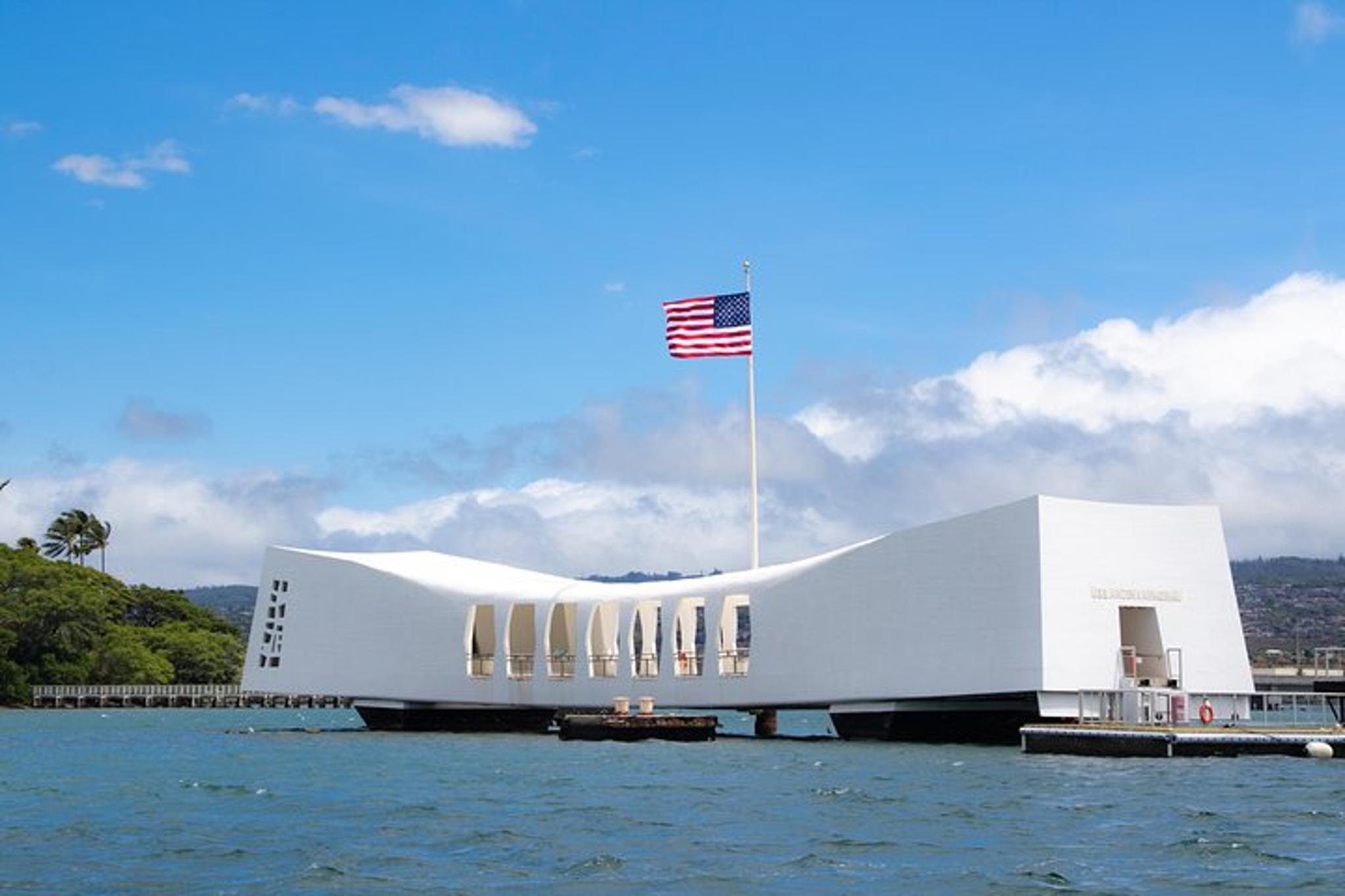 Honolulu Pearl Harbor USS Arizona Memorial Tour