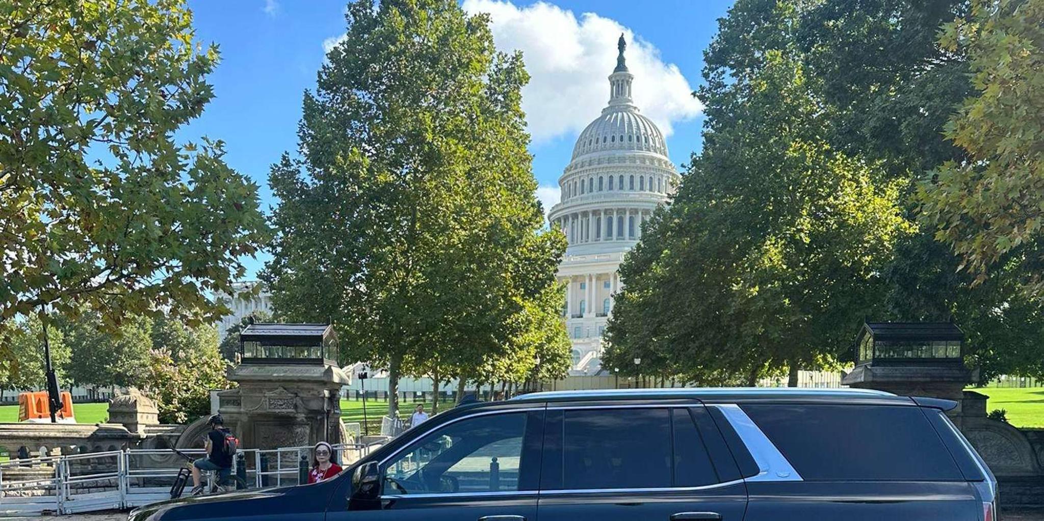Washington, DC Self-Guided SUV Tour of Monuments