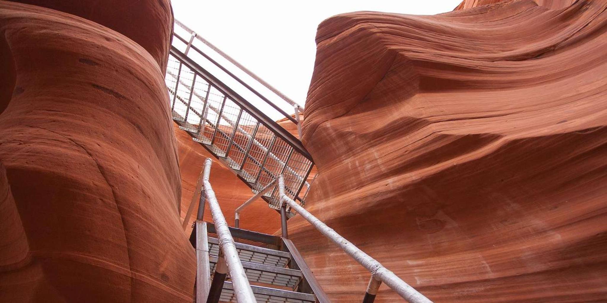 Las Vegas Antelope Canyon and Horseshoe Bend Tour - Image 6