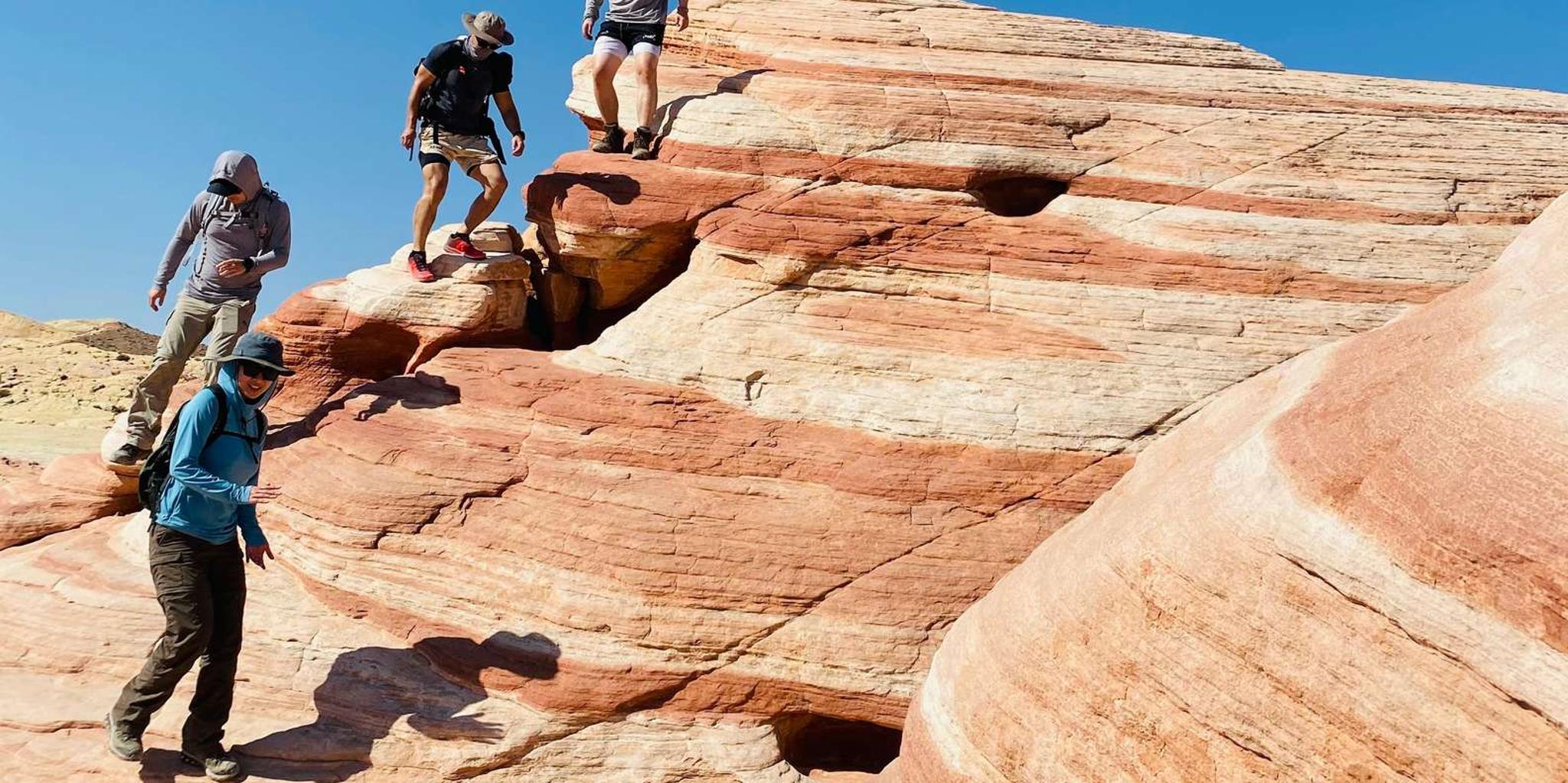 Las Vegas Valley of Fire Small Group Tour 4 hr - Image 6