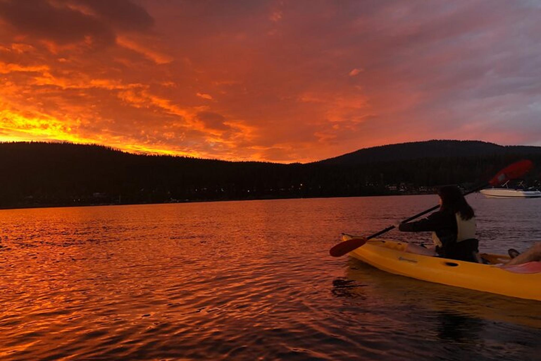 Tahoe City Kayak Tour at Sunset