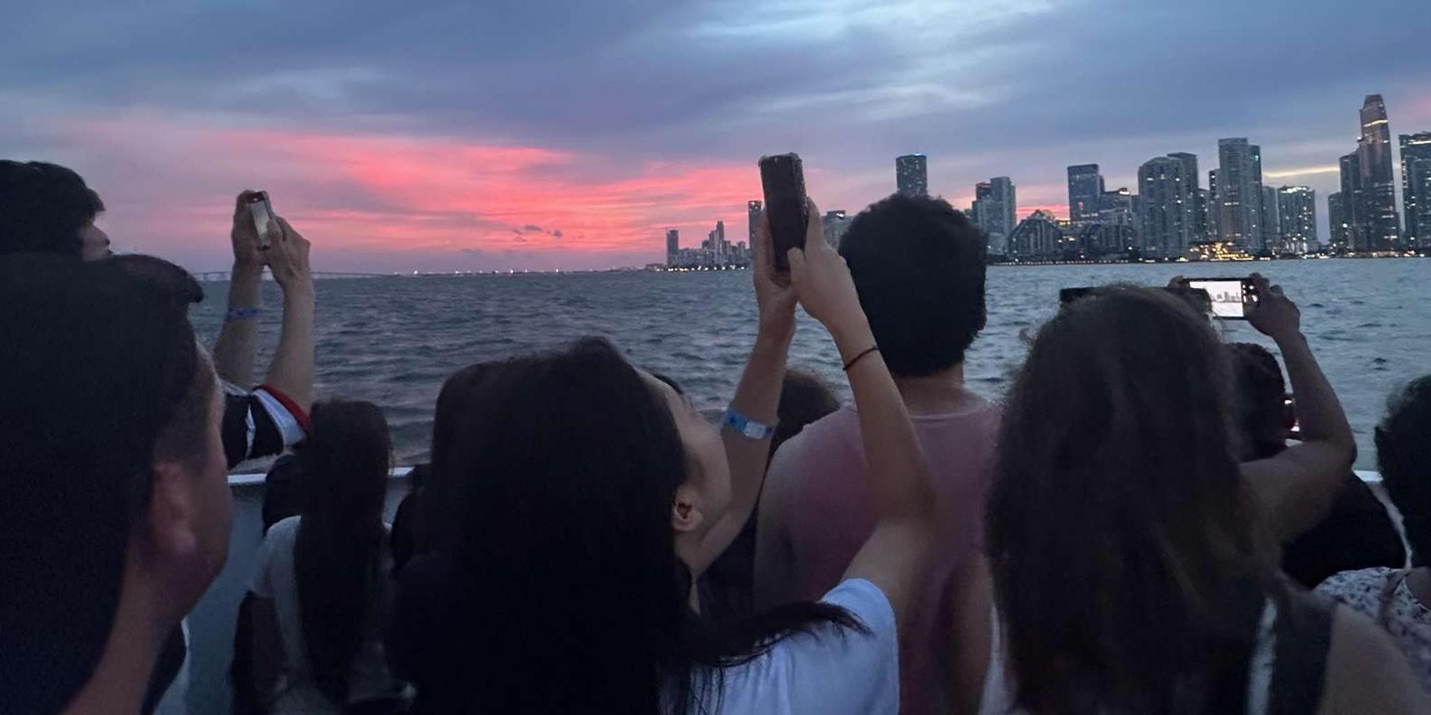 Miami Skyline Cruise Millionaire Homes & Star Island - Image 1
