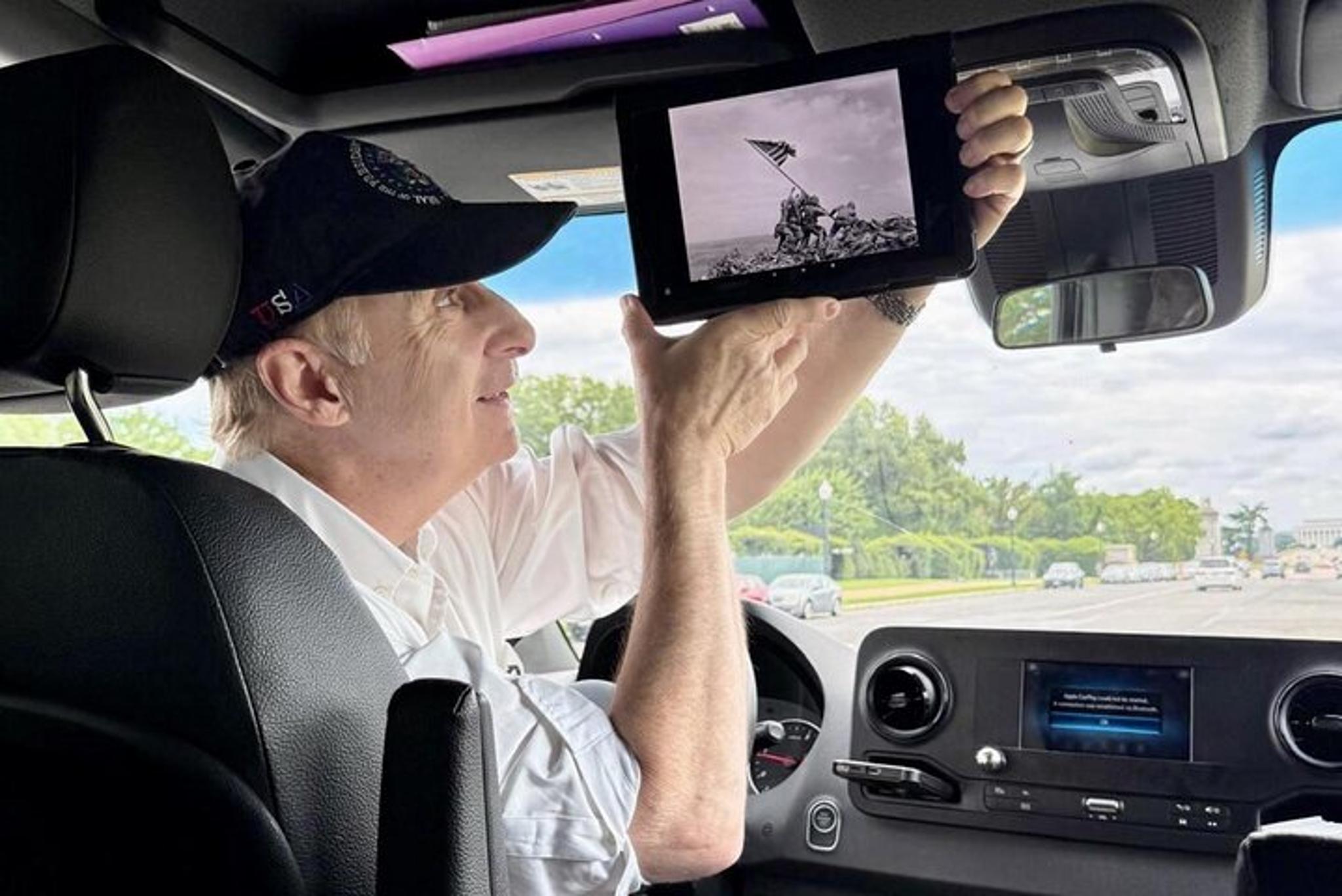 Washington DC Tour with Changing of the Guard - Image 5