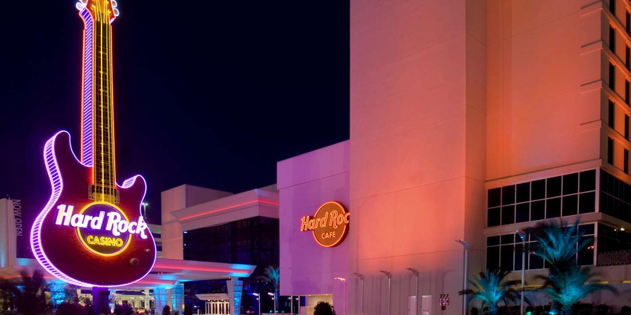 Biloxi Hard Rock Cafe Dining Experience
