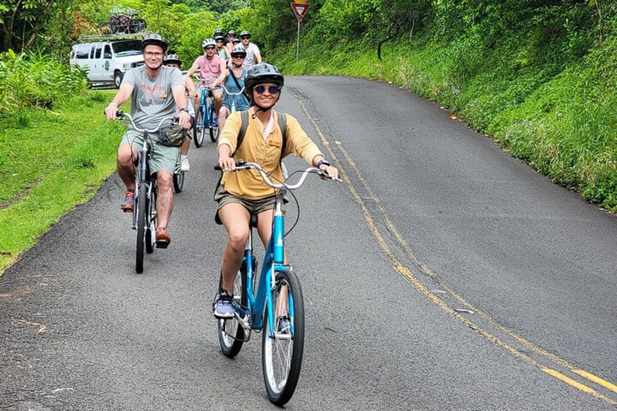 Honolulu Waterfall Hike and Downhill Bike Tour - Image 6