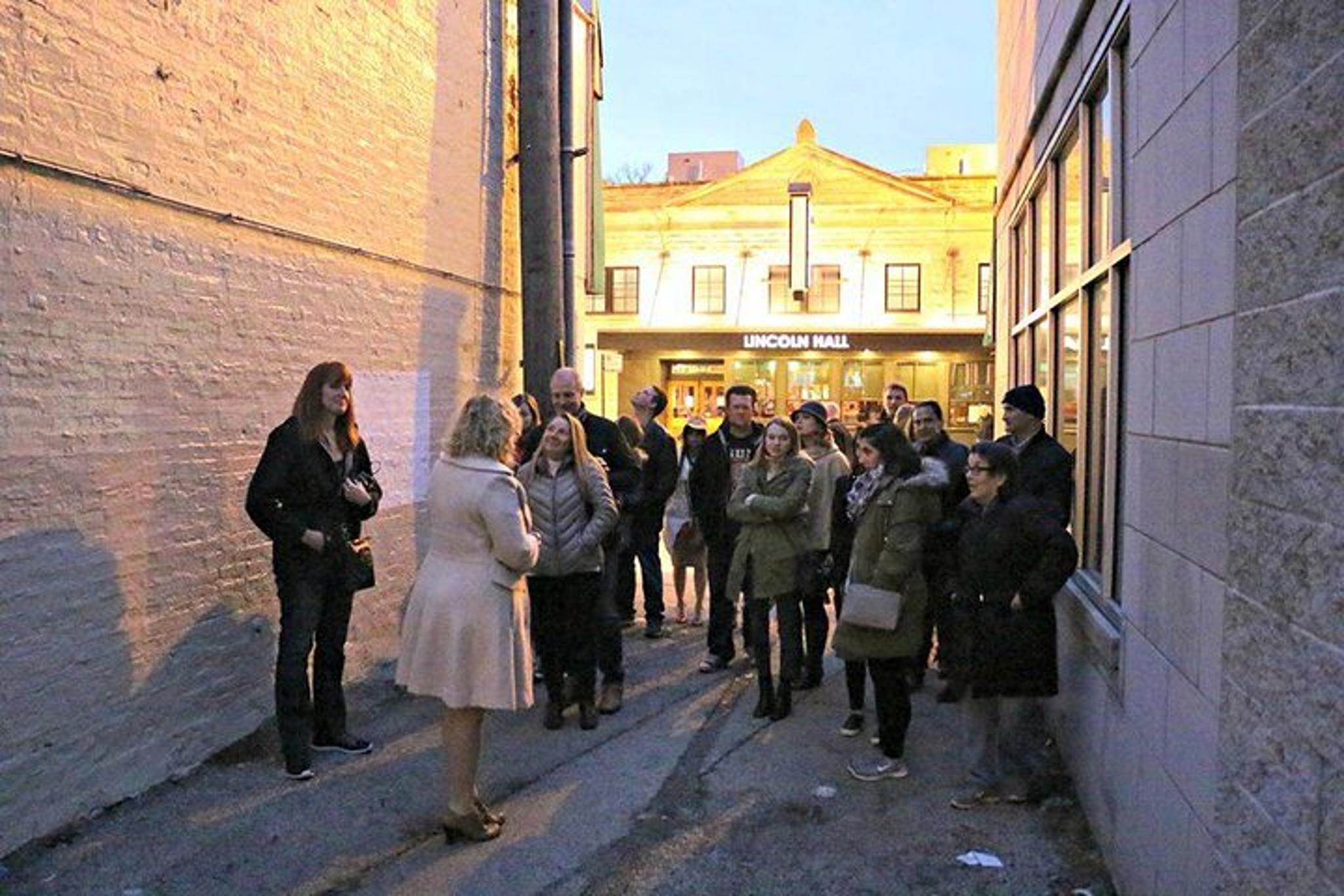 Chicago Ghost Bus Tour - Image 4