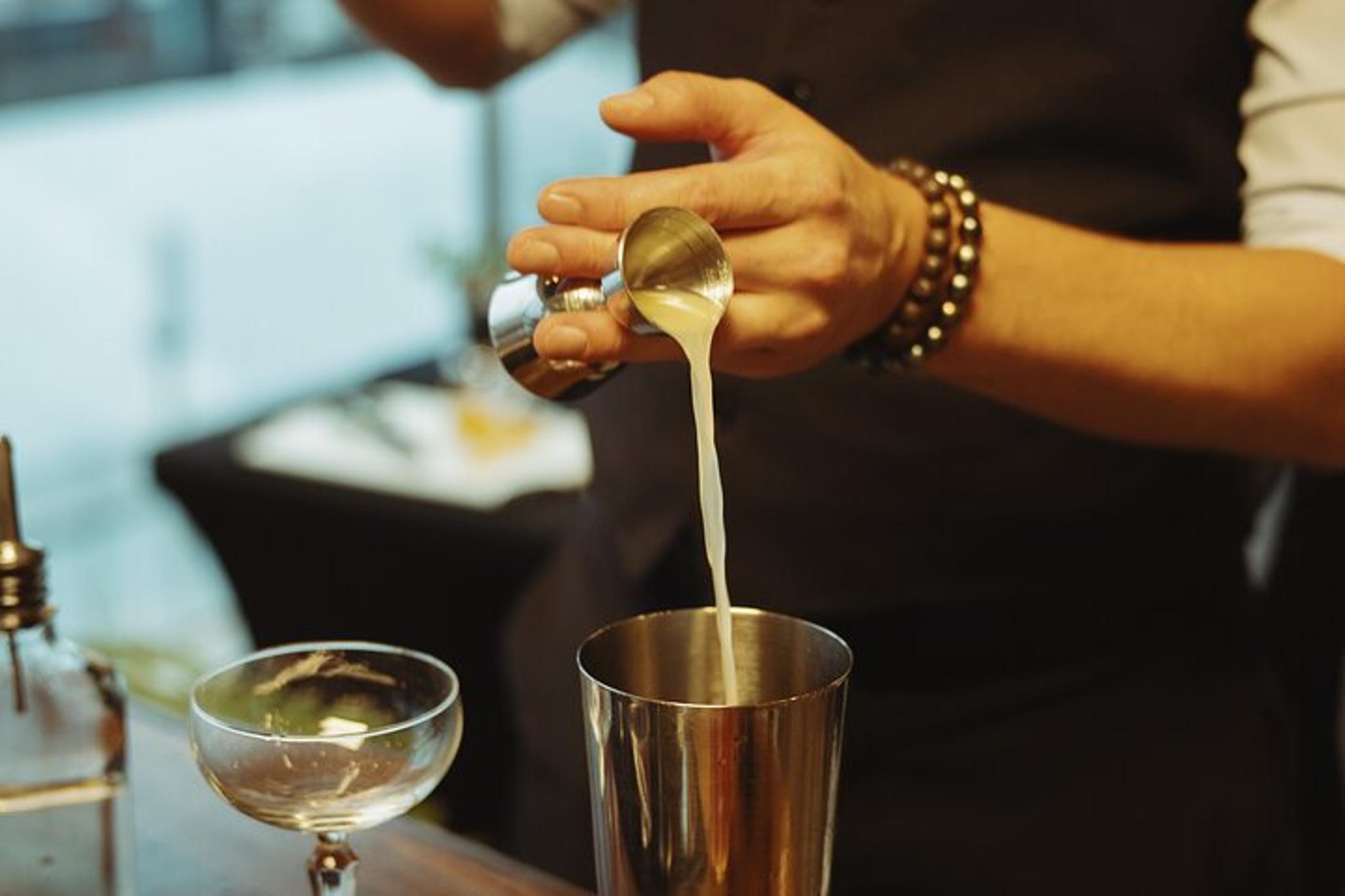 Seattle Cocktail Class - Image 6