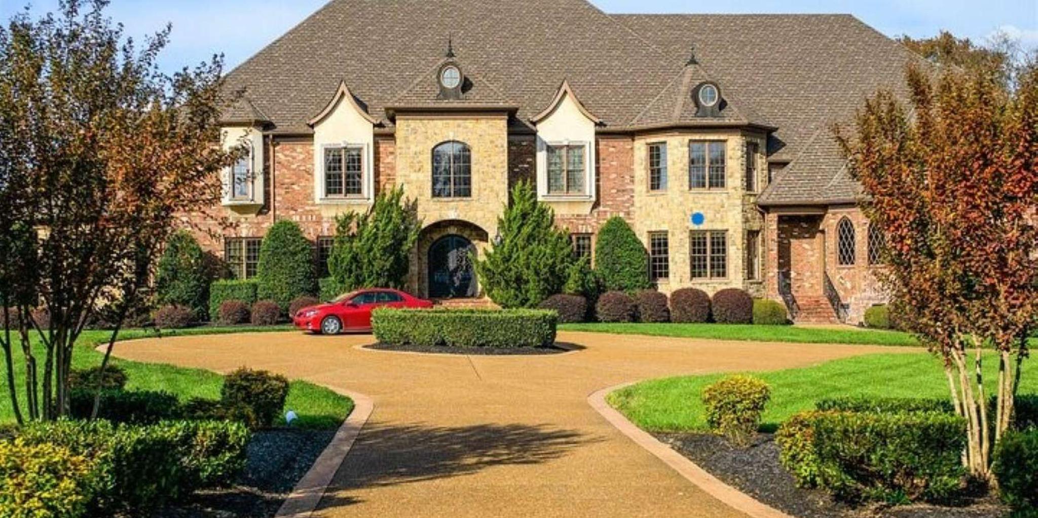 Nashville Homes of the Stars Bus Tour - Image 2