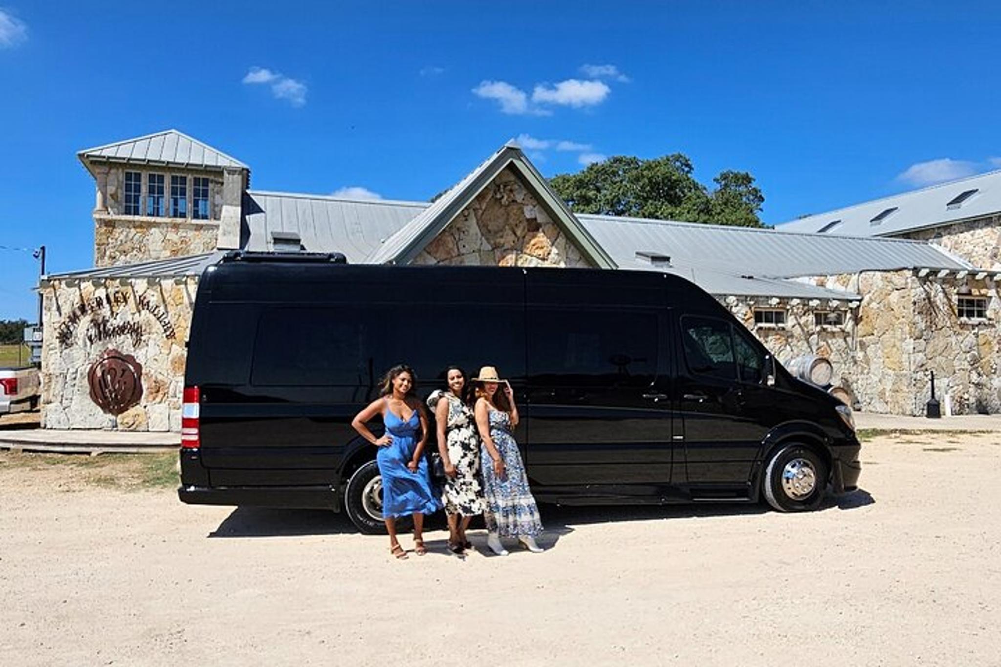 New Braunfels Limousine Tour to Wurstfest - Image 6