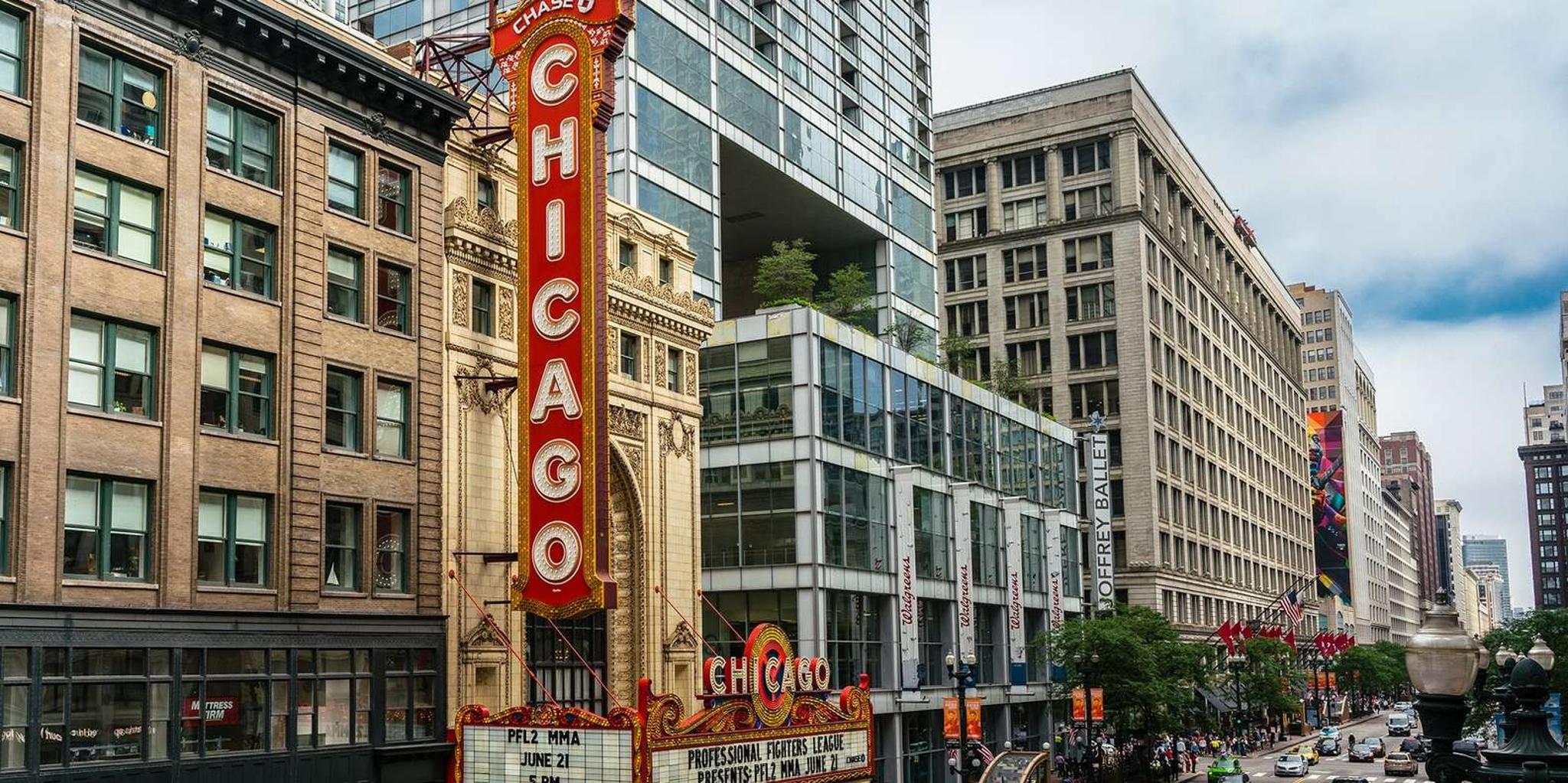Chicago Walking Tour: Must-See Architecture - Image 6