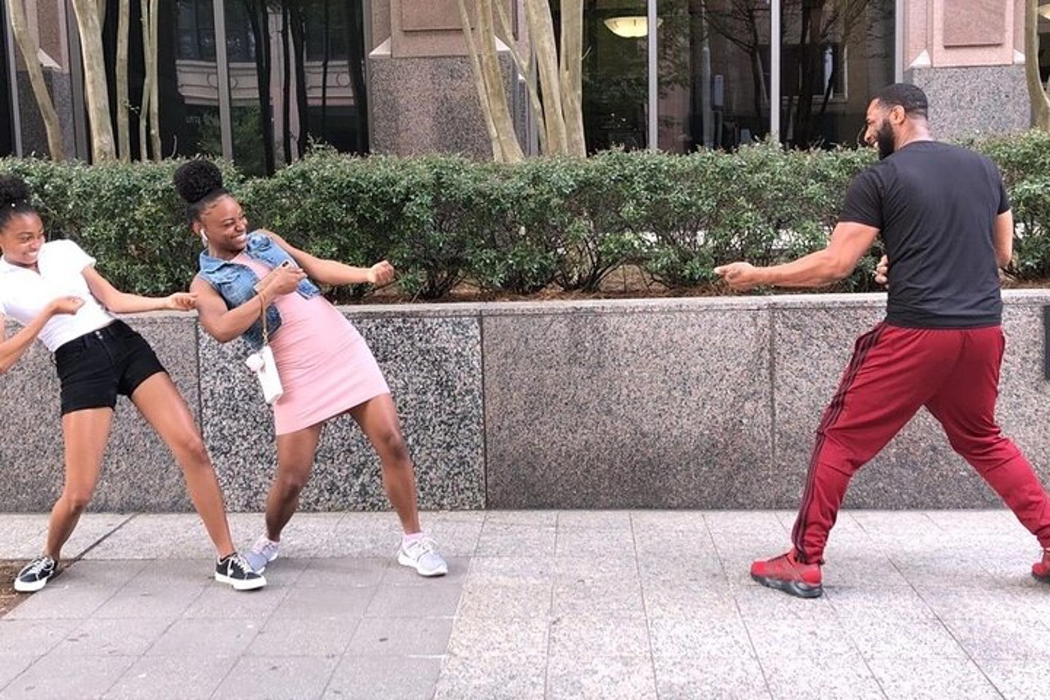 Pembroke Pines Scavenger Hunt Zombie Adventure 1 hr - Image 5