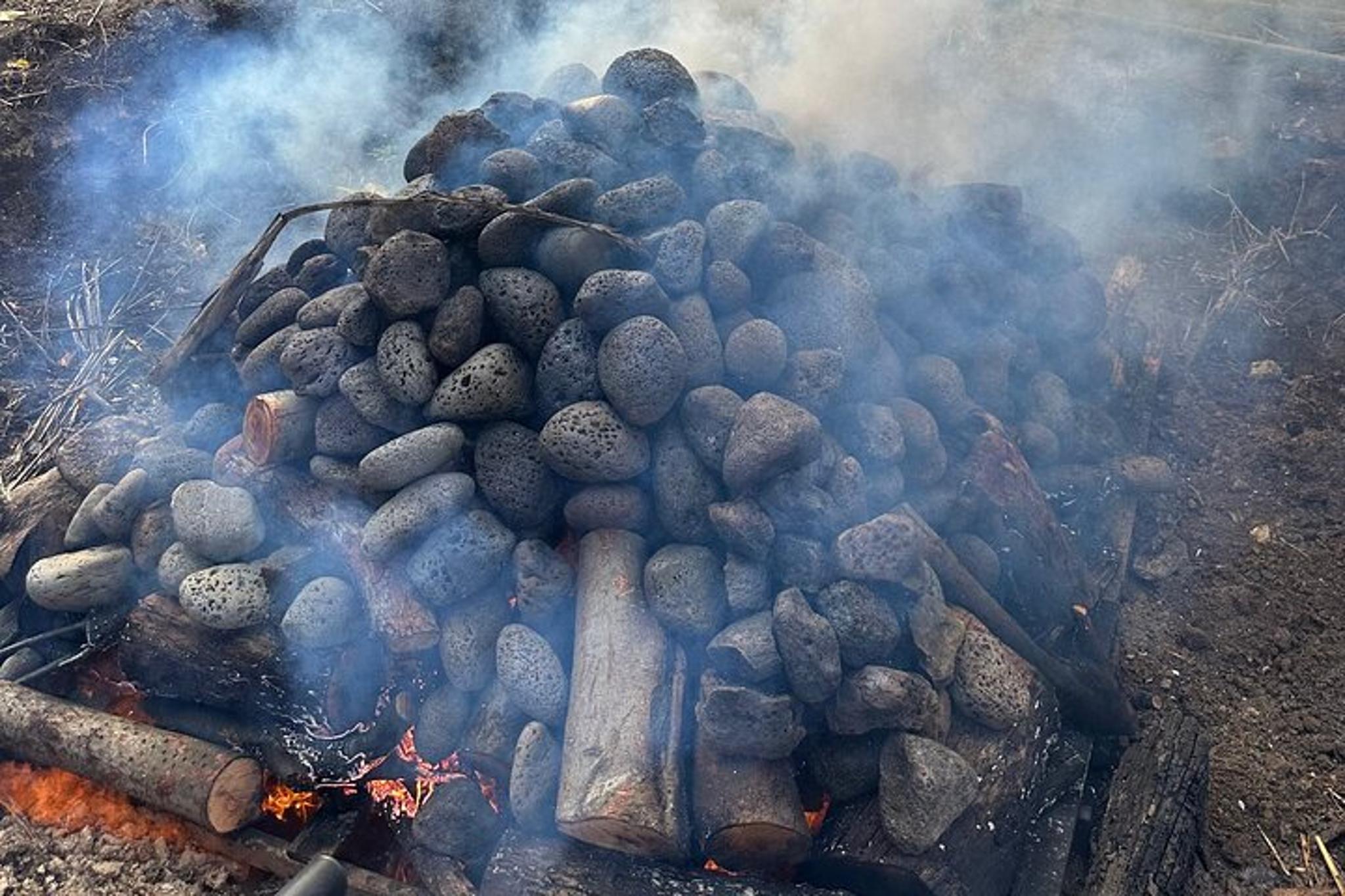 Oahu Luau Experience - Image 4
