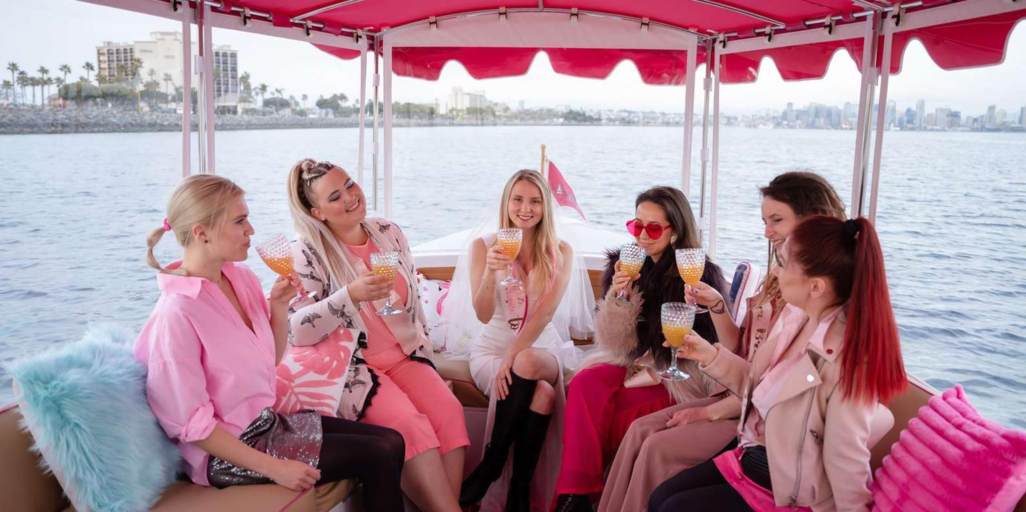 San Diego Pink Boat Cruise - Image 3