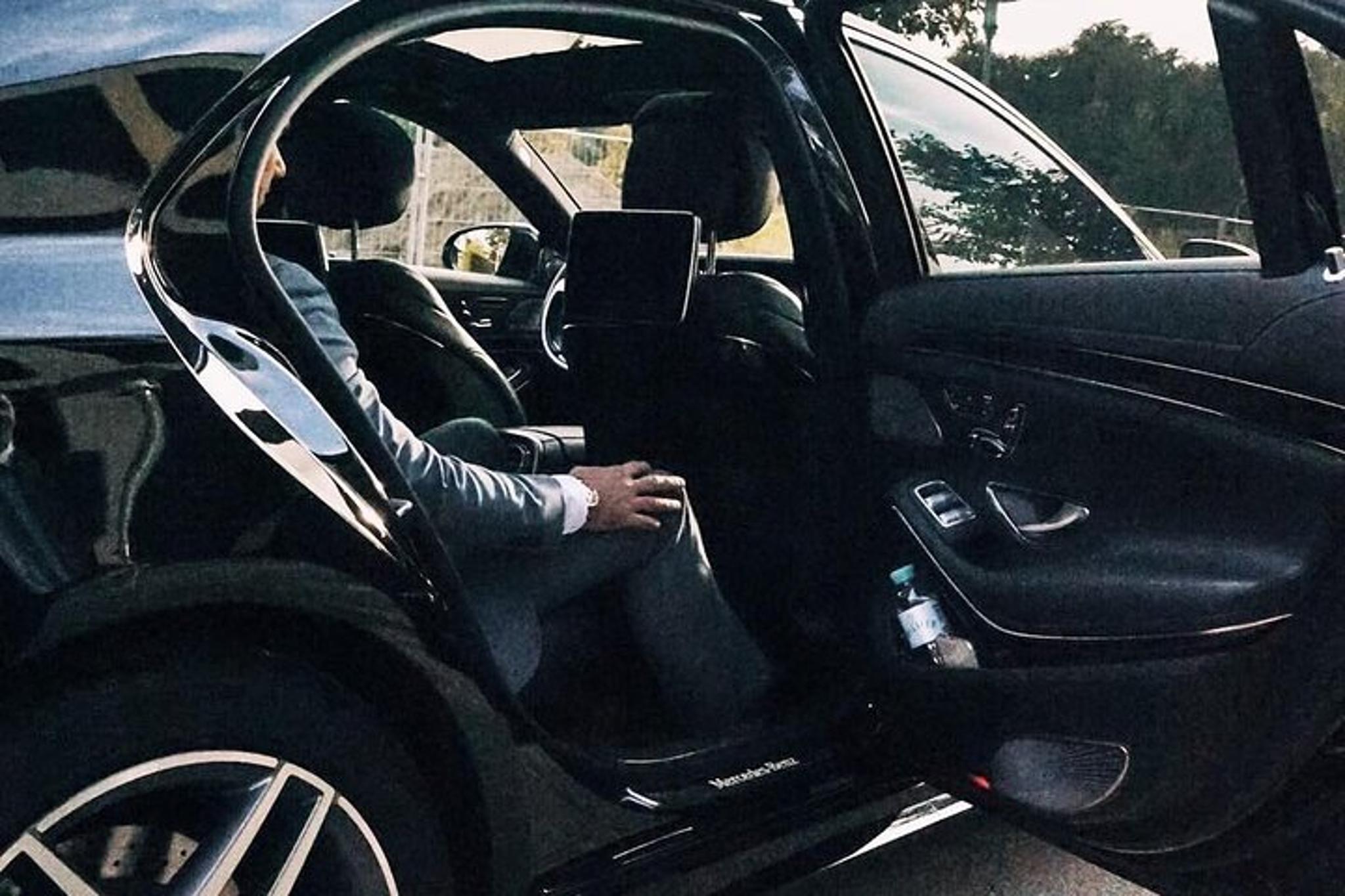 Phoenix Private Airport Transfer - Image 2