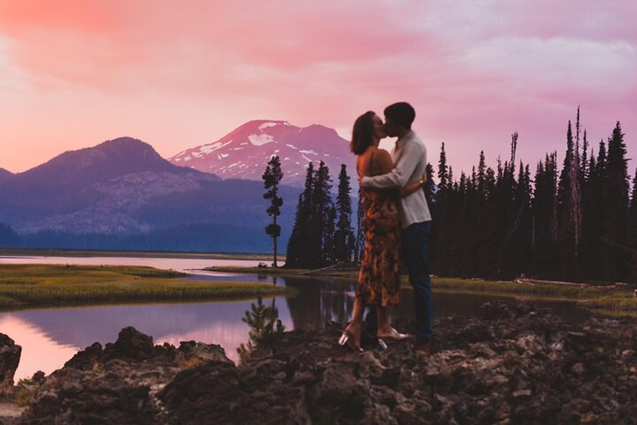 Bend Photo Experience - Image 1