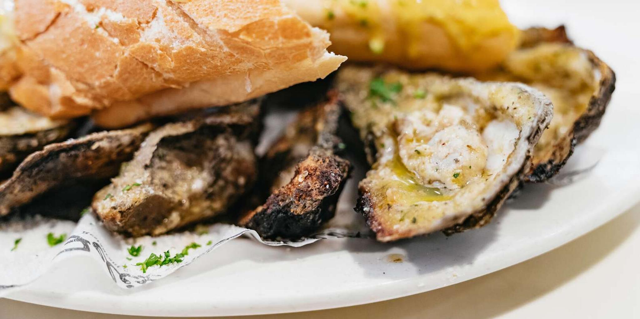New Orleans French Quarter Food Tour - Image 3