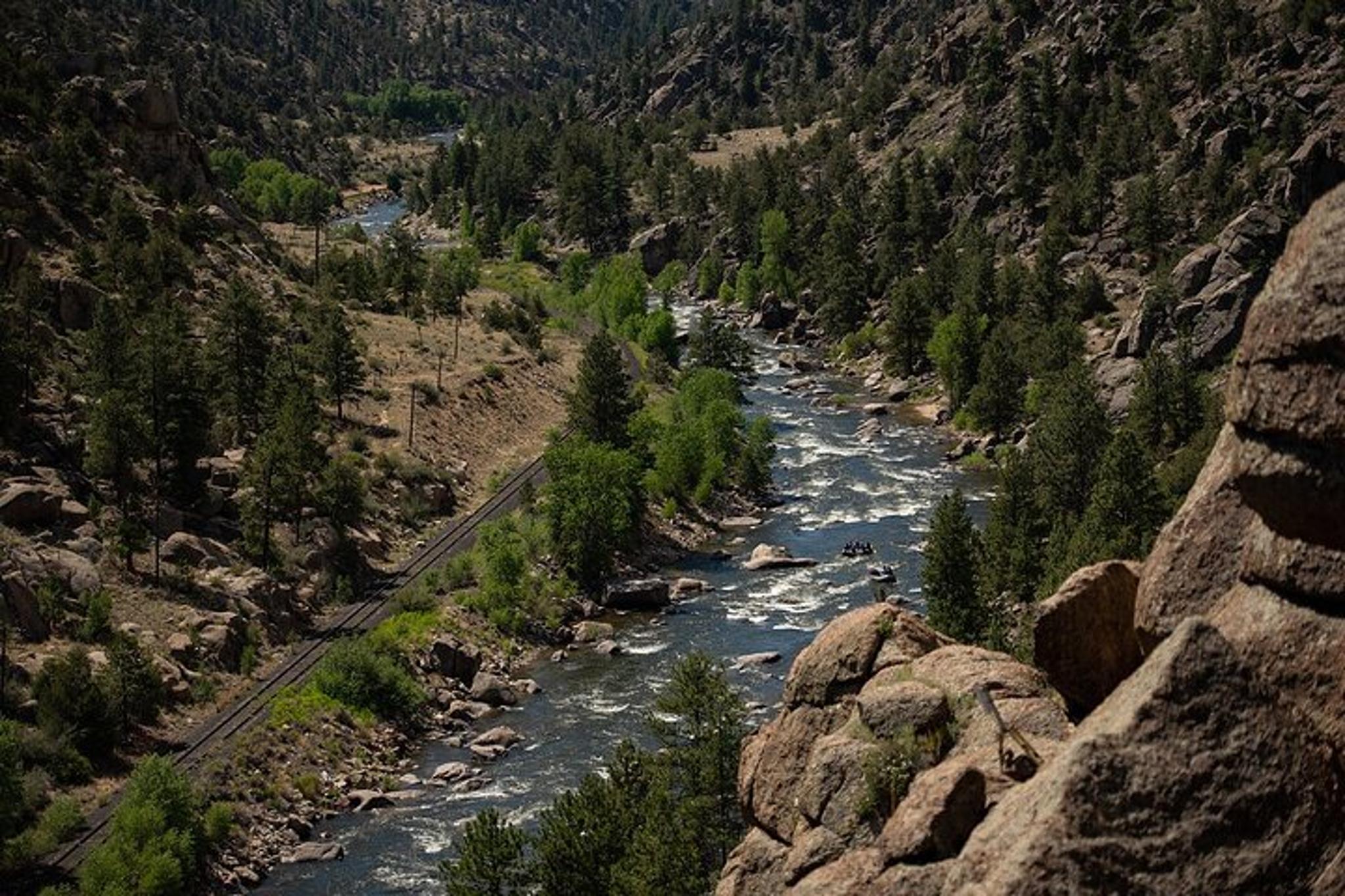 Buena Vista Whitewater Rafting Tour in Browns Canyon - Image 6