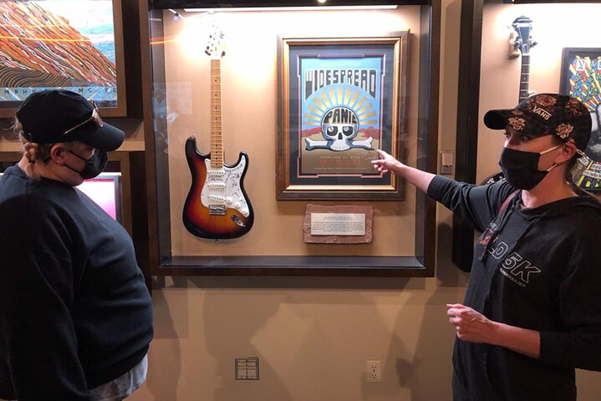 Denver Red Rocks Amphitheatre and Golden Tour 4 hr - Image 3