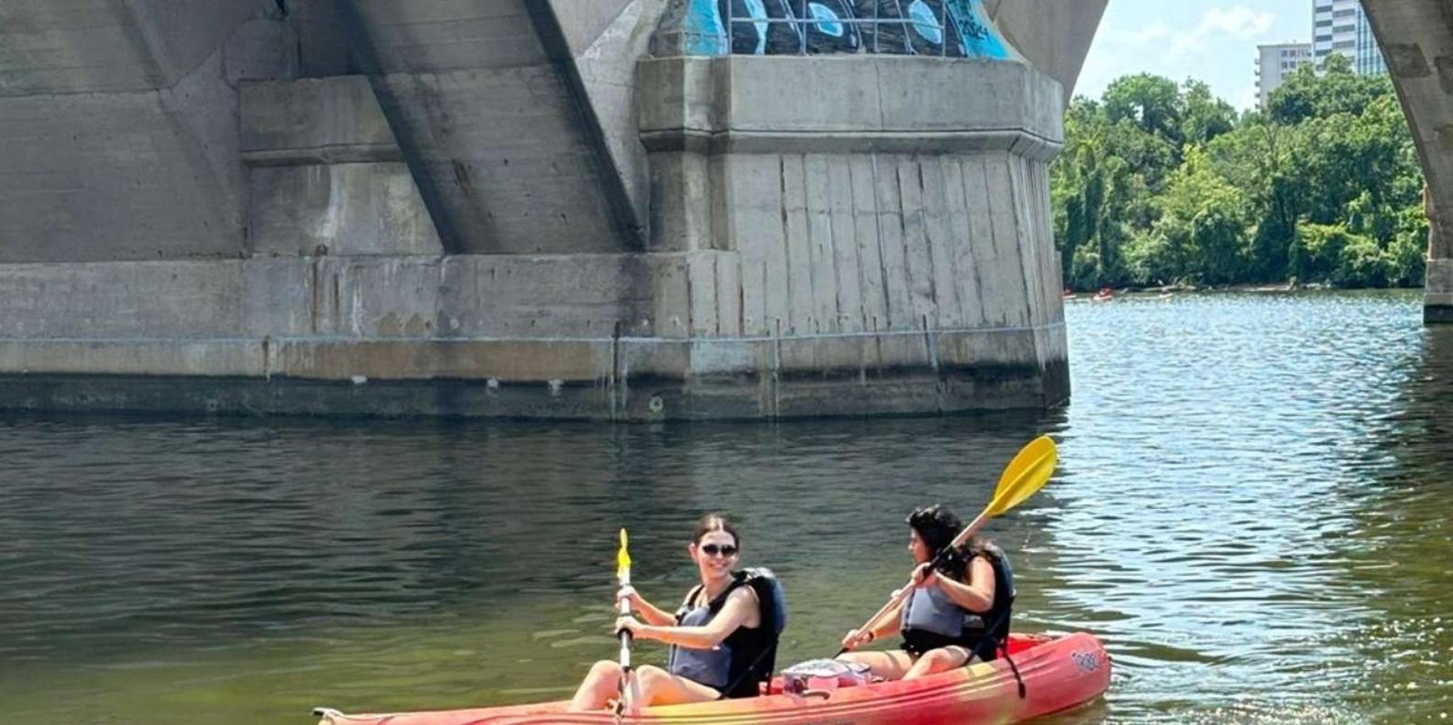 Washington DC Potomac River Ghost Kayak Tour 1.5 hr - Image 4