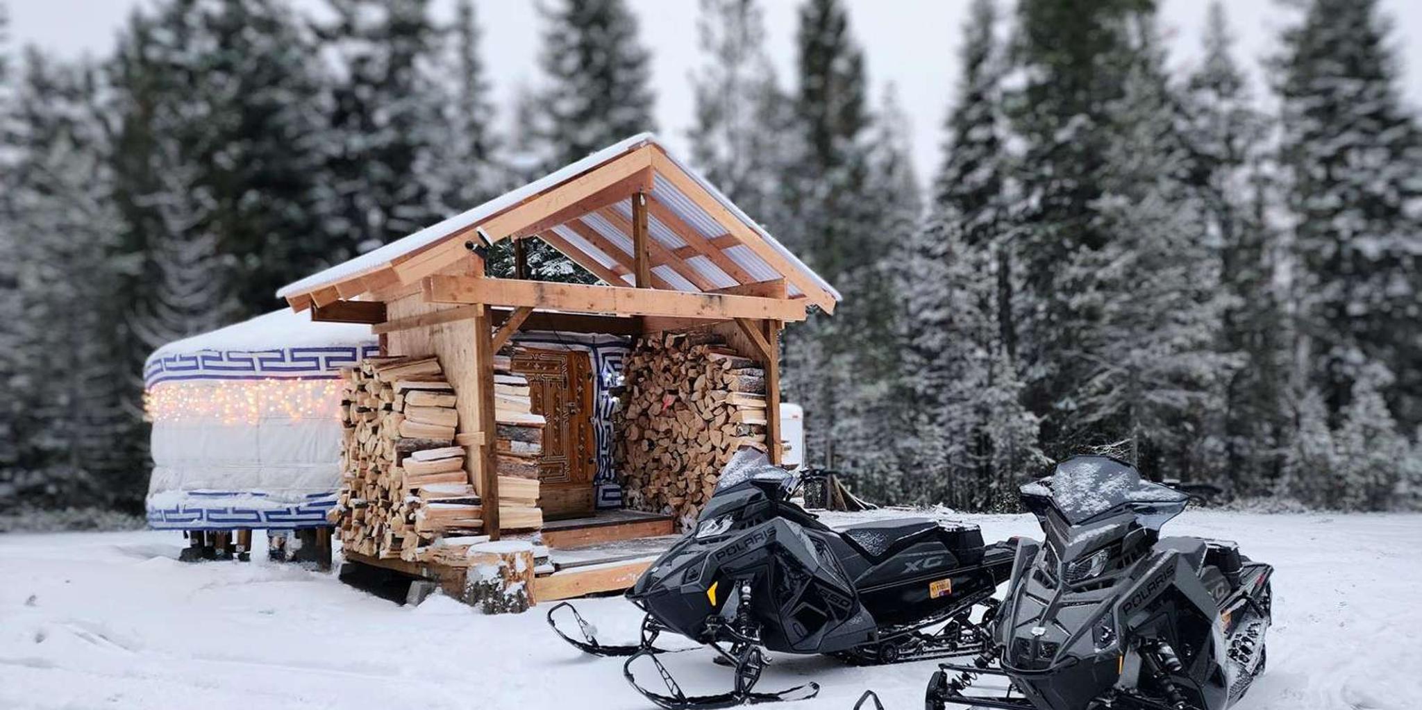 Bend Snowmobile Tour in Newberry National Monument - Image 6